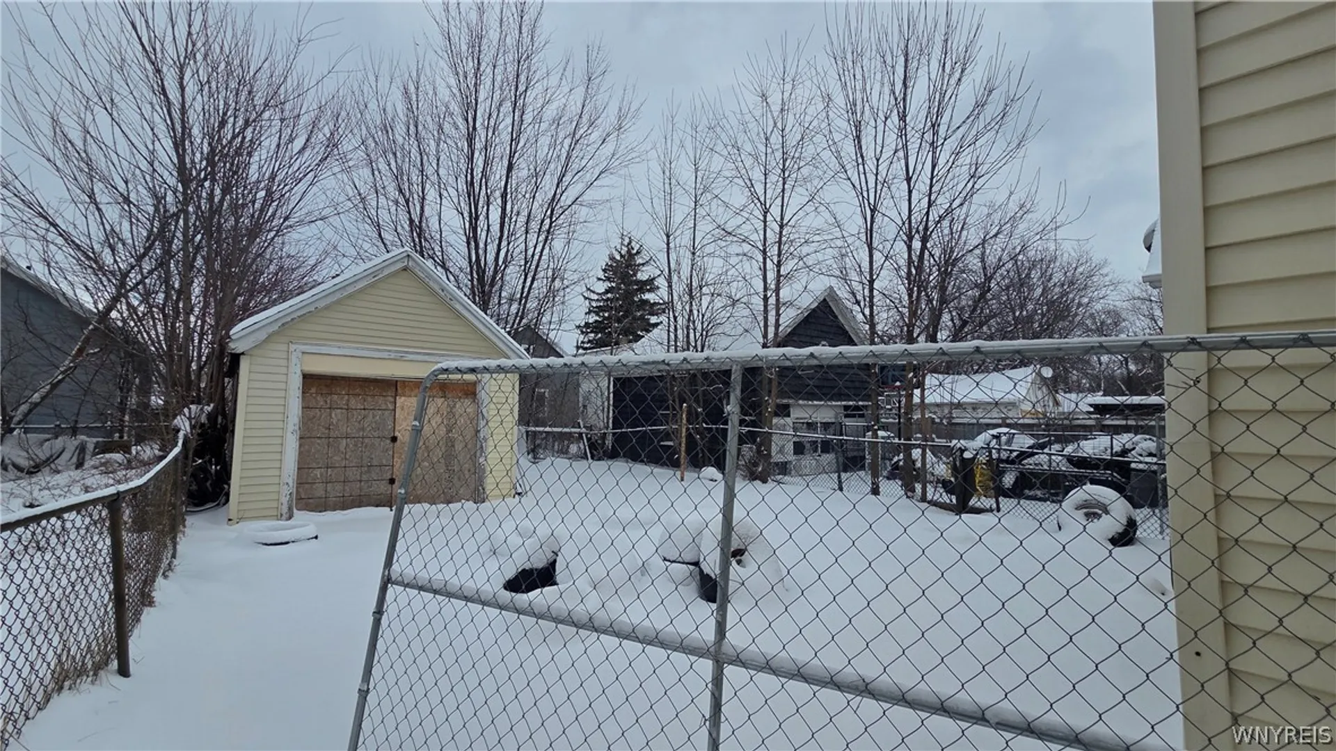 Property at 116 Davidson Avenue, Buffalo, NY 14215 4