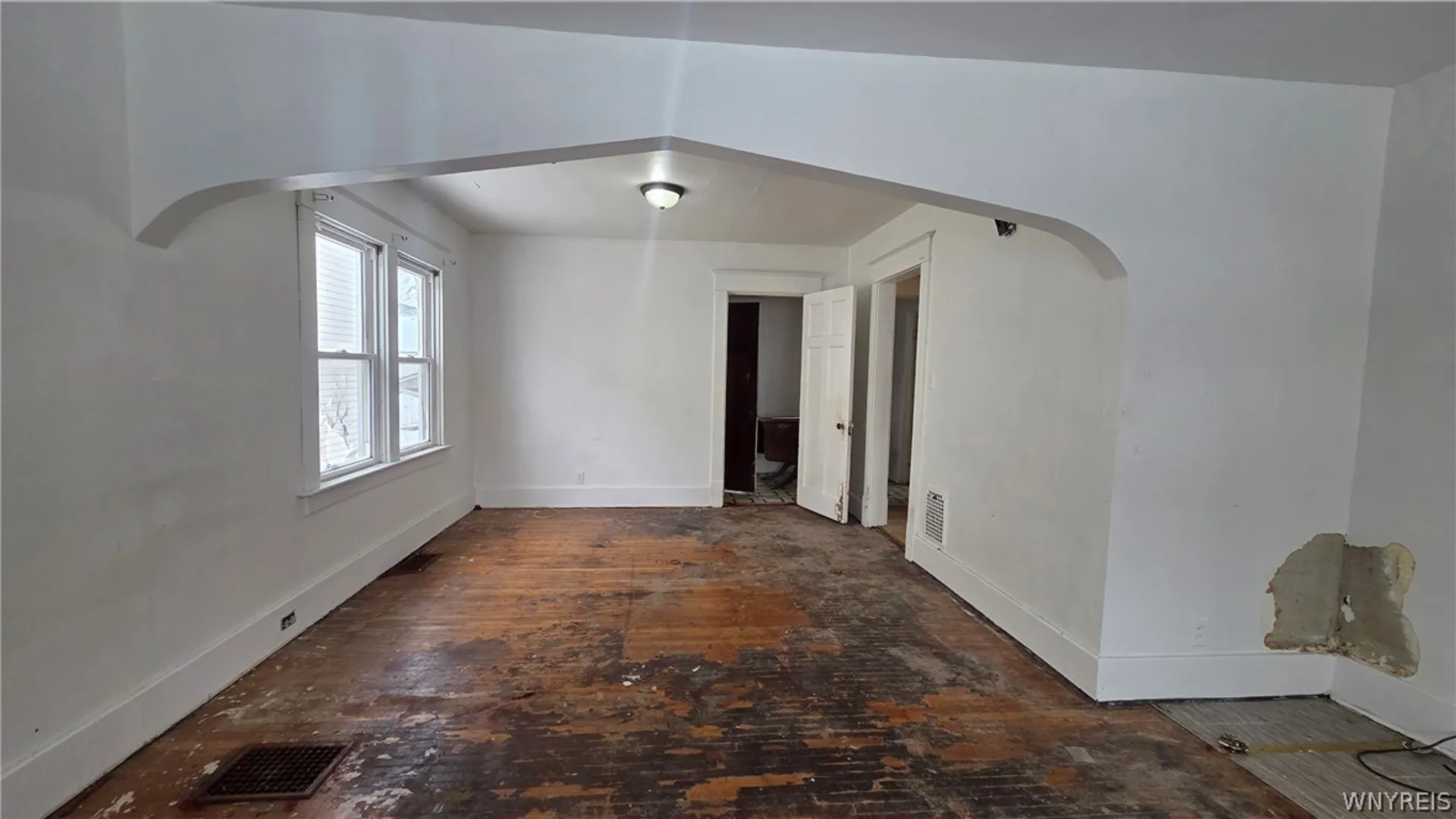 Property at 116 Davidson Avenue, Buffalo, NY 14215 7