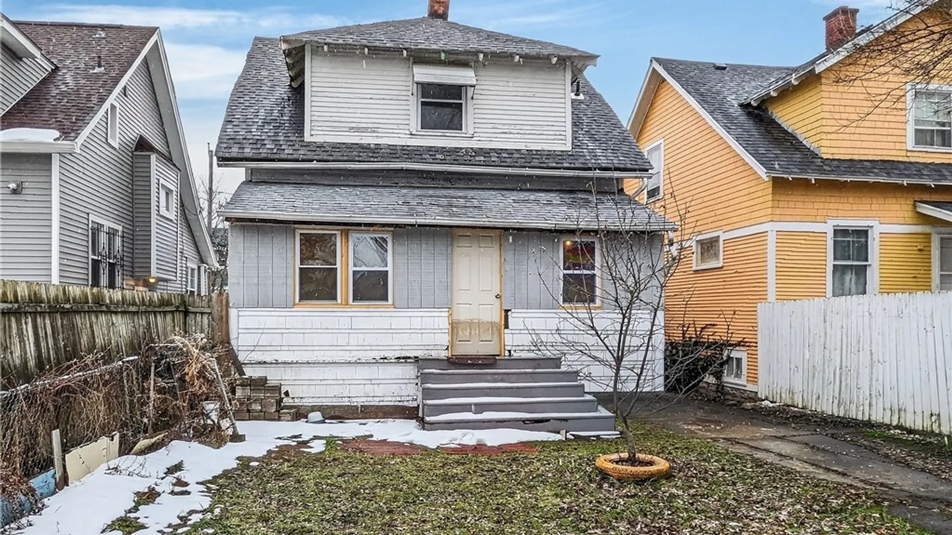 Property at 48 Elmer Avenue, Buffalo, NY 14215 14