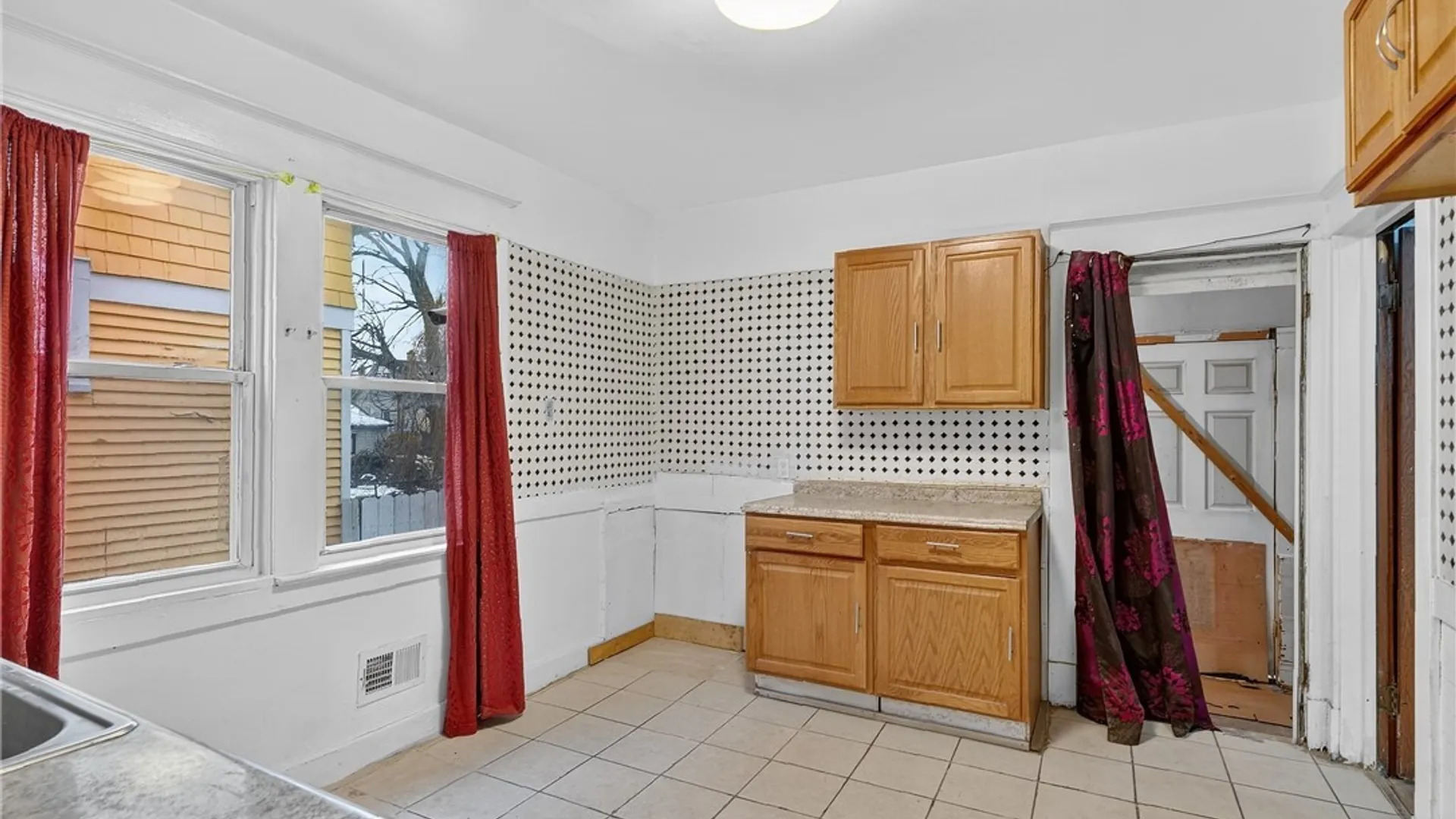 Property at 48 Elmer Avenue, Buffalo, NY 14215 22