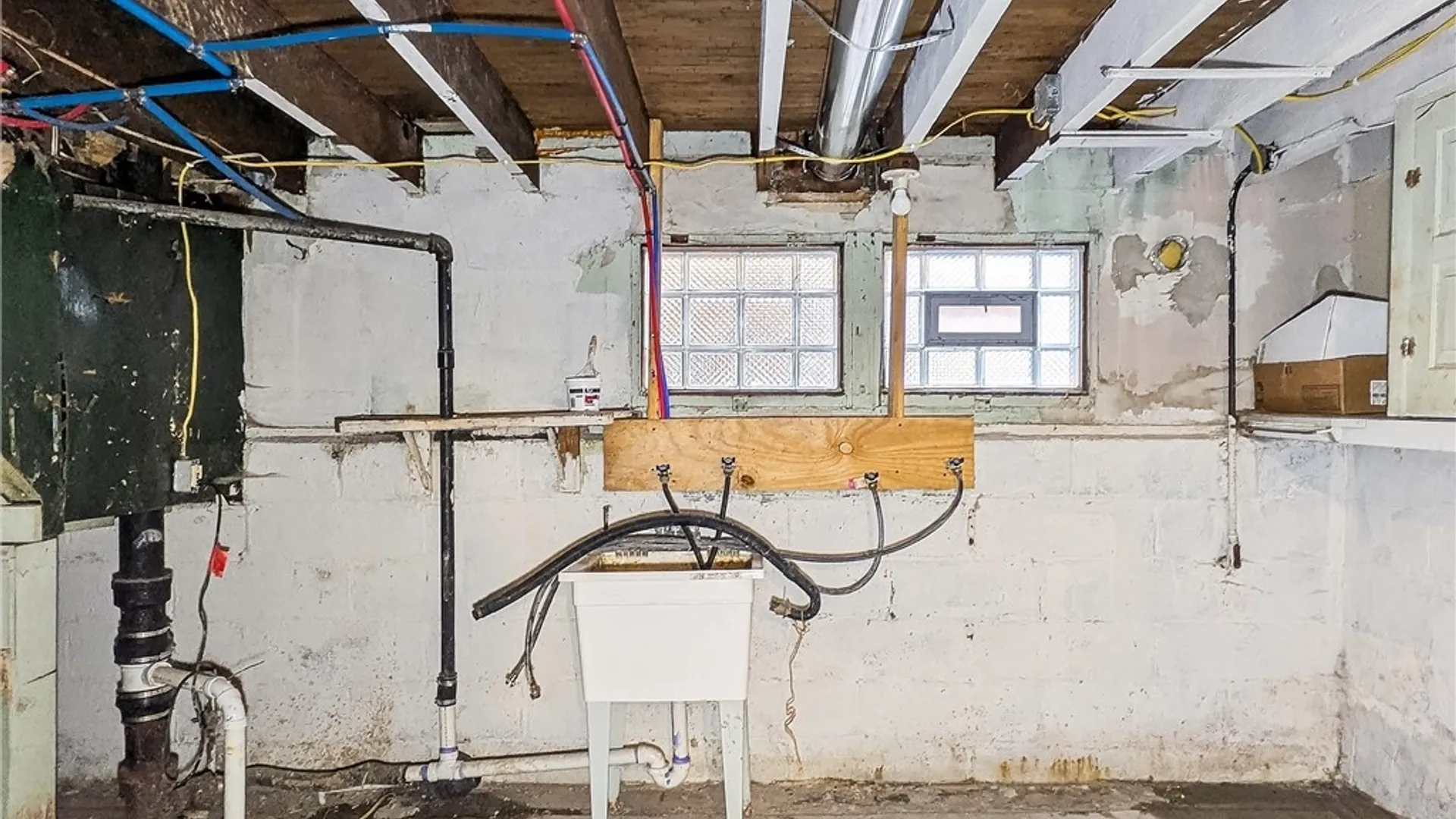 Property at 48 Elmer Avenue, Buffalo, NY 14215 39