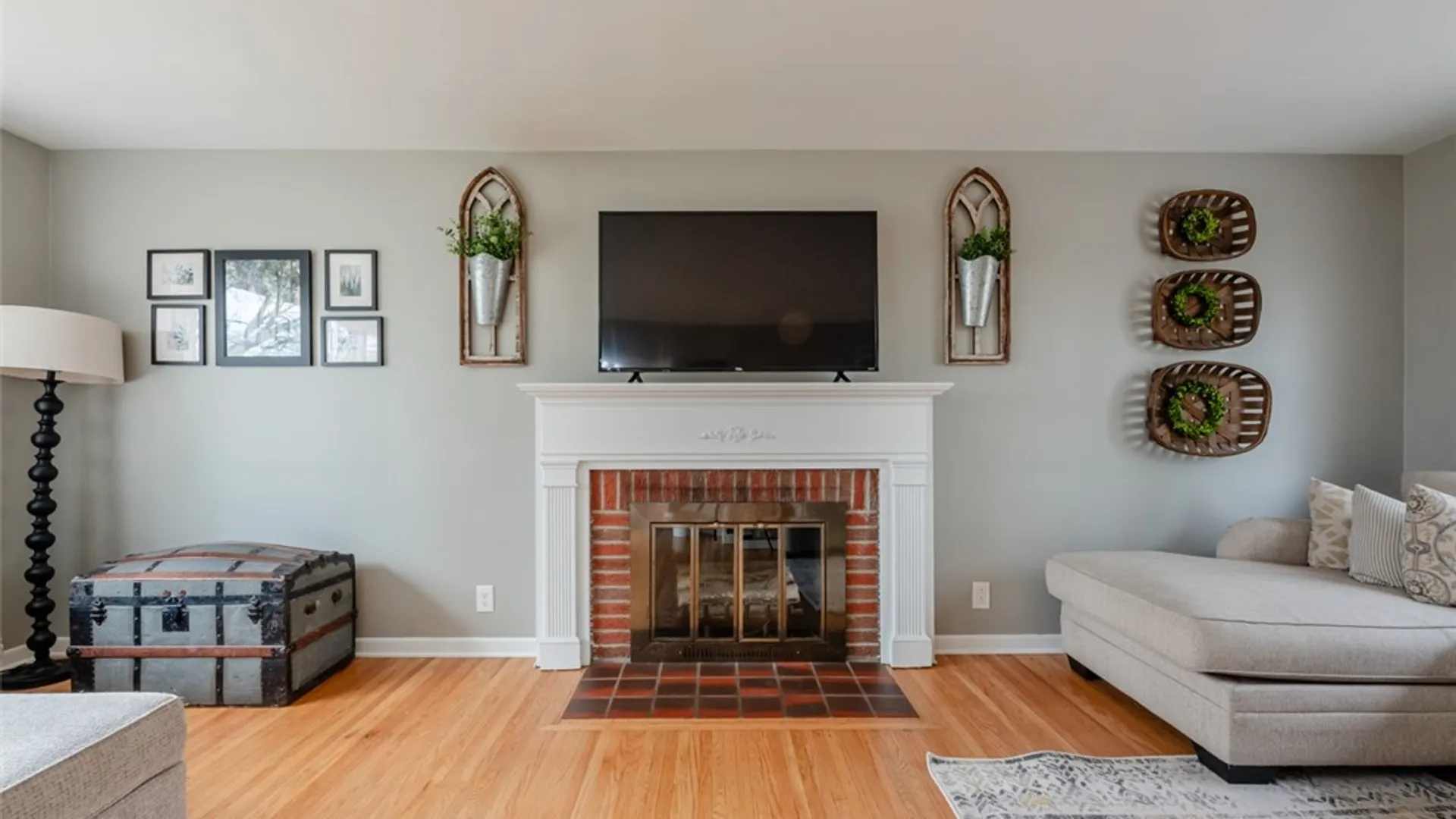 Property at 556 Wimbledon Road, Irondequoit, NY 14617 17