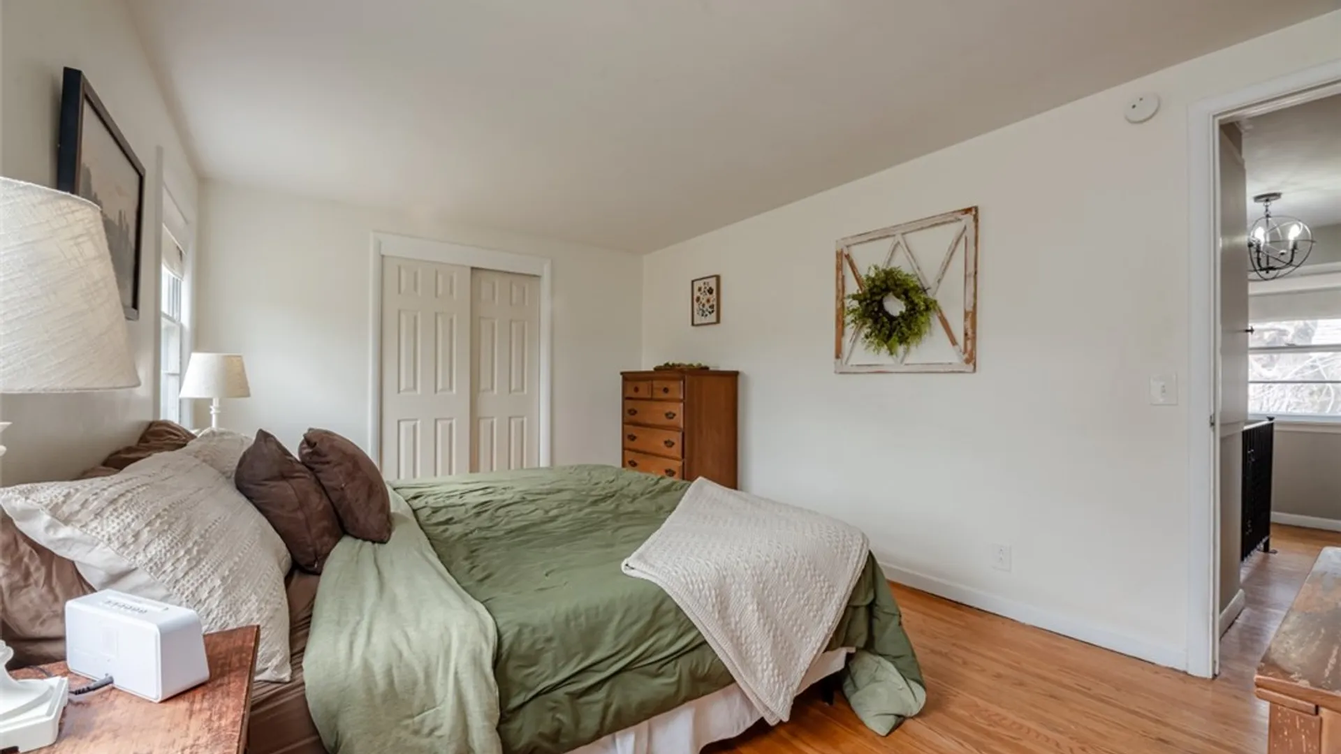 Property at 556 Wimbledon Road, Irondequoit, NY 14617 34