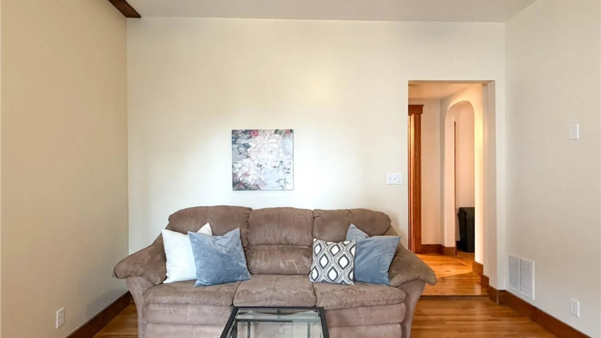 Property at 1015 White Place, Utica, NY 13501 6