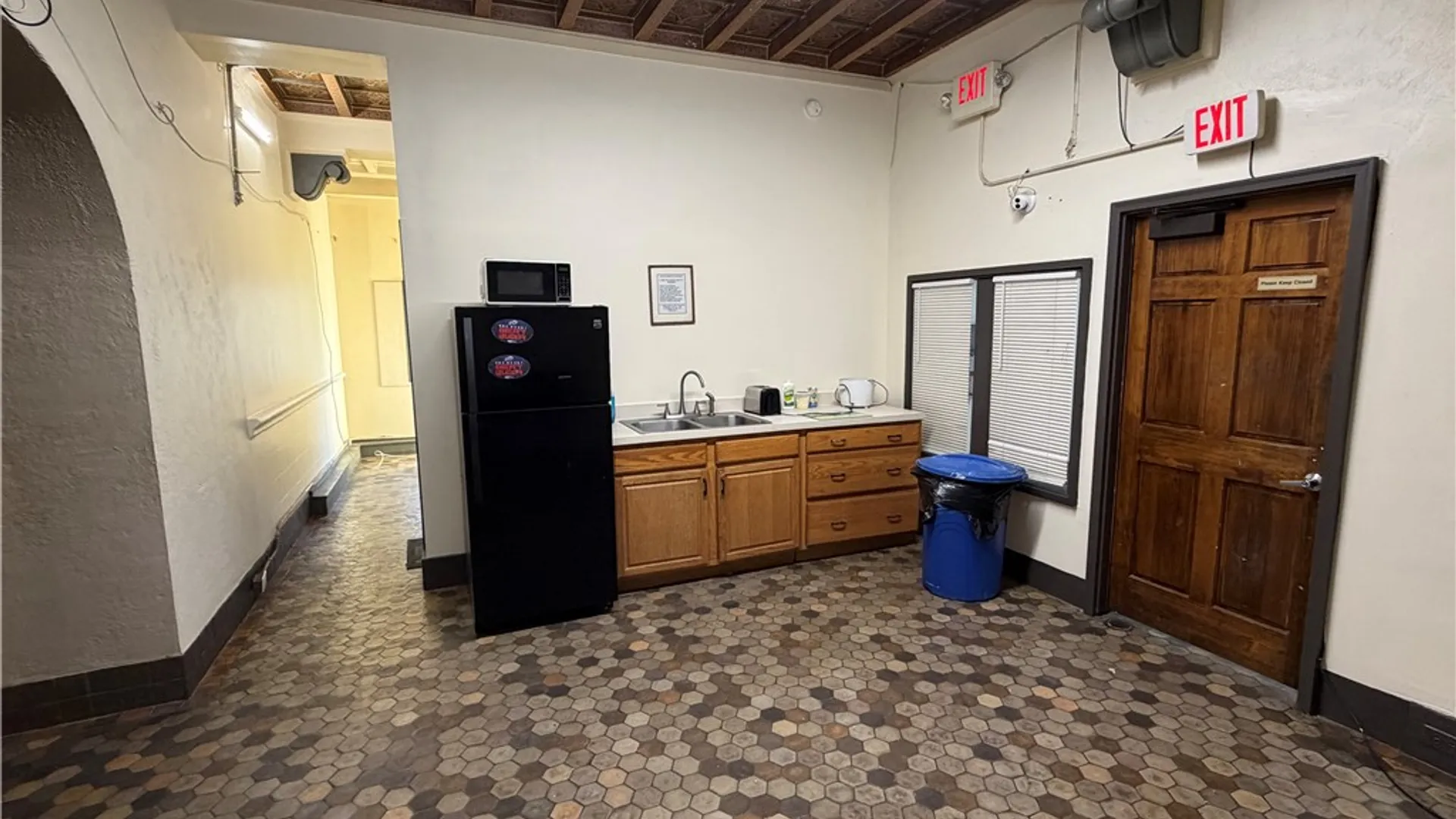 Property at 113 Clinton Avenue, Rochester, NY 14604 8