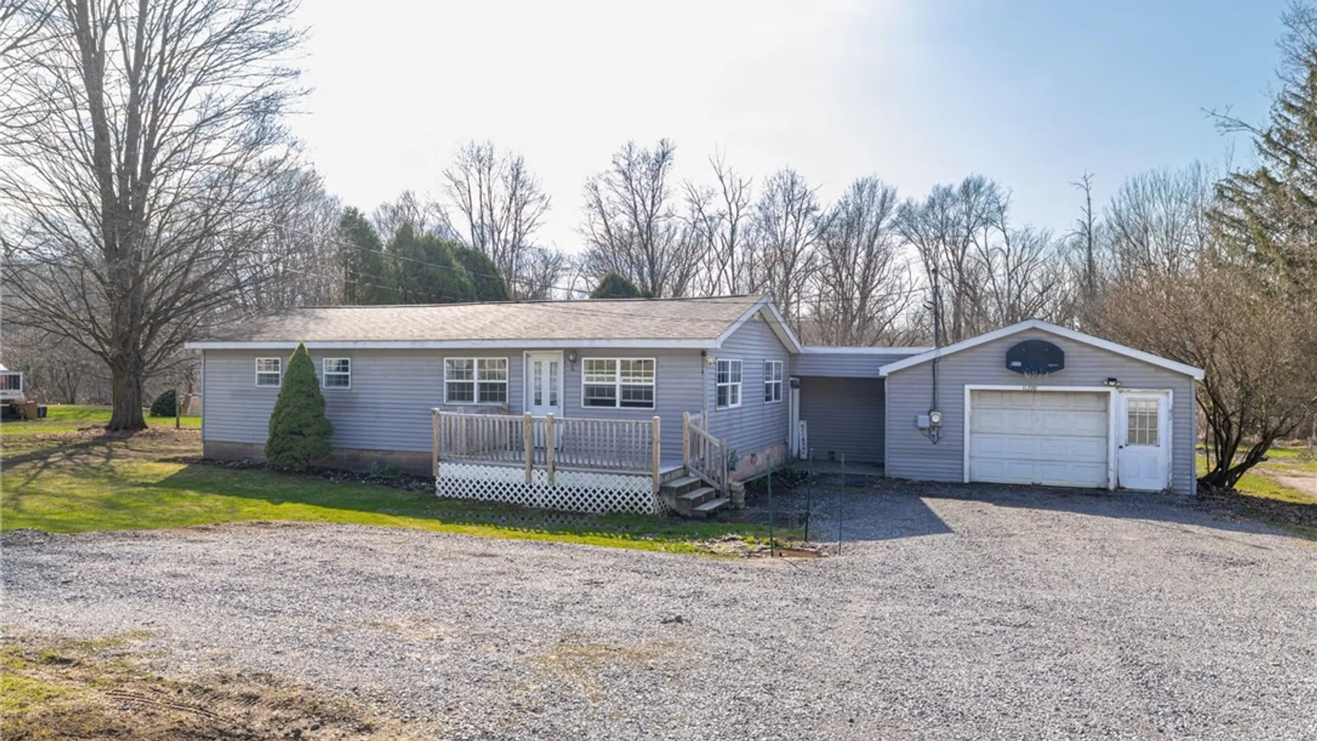 Property at 11220 S Lake Road, Pavilion, NY 14525 2