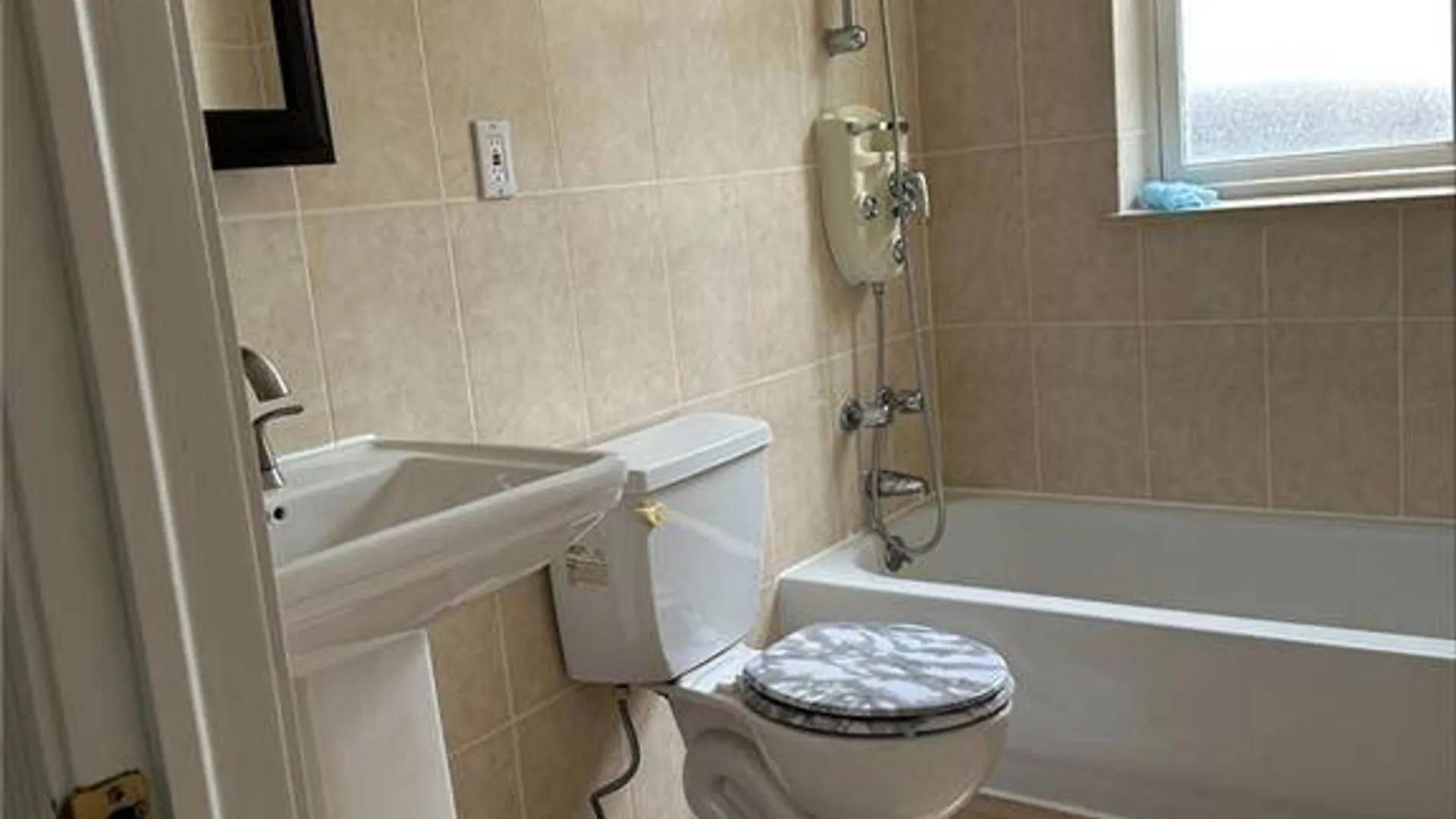 Property at 1940 W 3rd St, Brooklyn, NY 11223 24