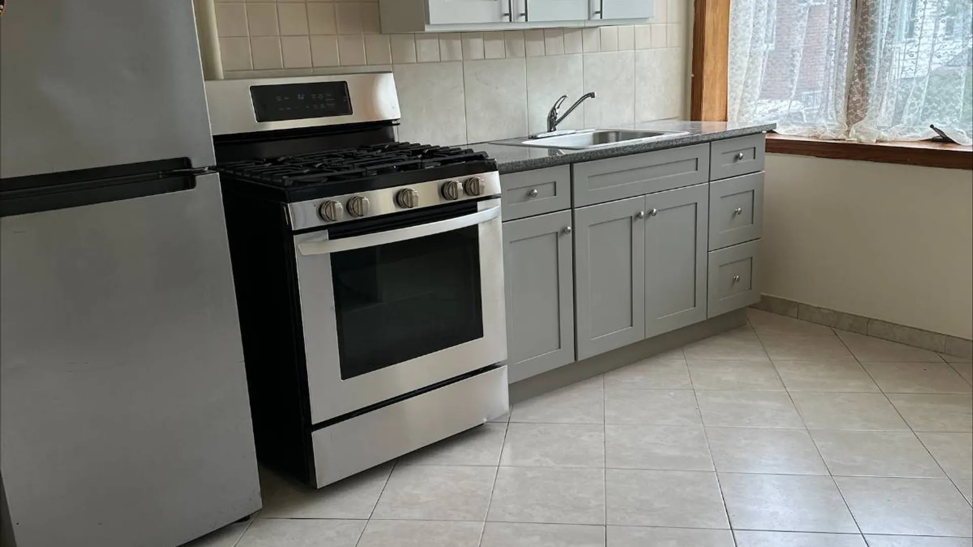 Property at 1940 W 3rd St, Brooklyn, NY 11223 35