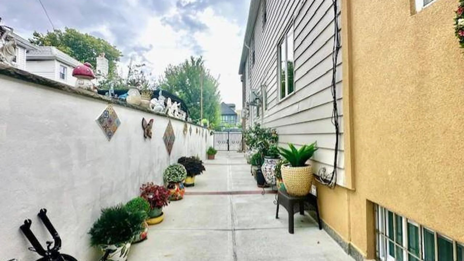 Property at 1940 W 3rd St, Brooklyn, NY 11223 6