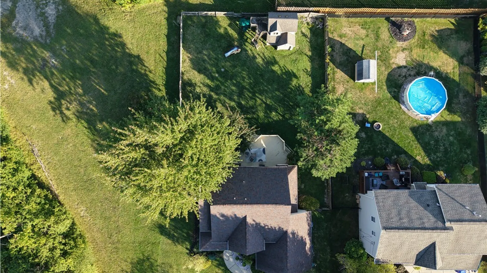 Property at 6131 Versailles Road, Hamburg, NY 14085 4
