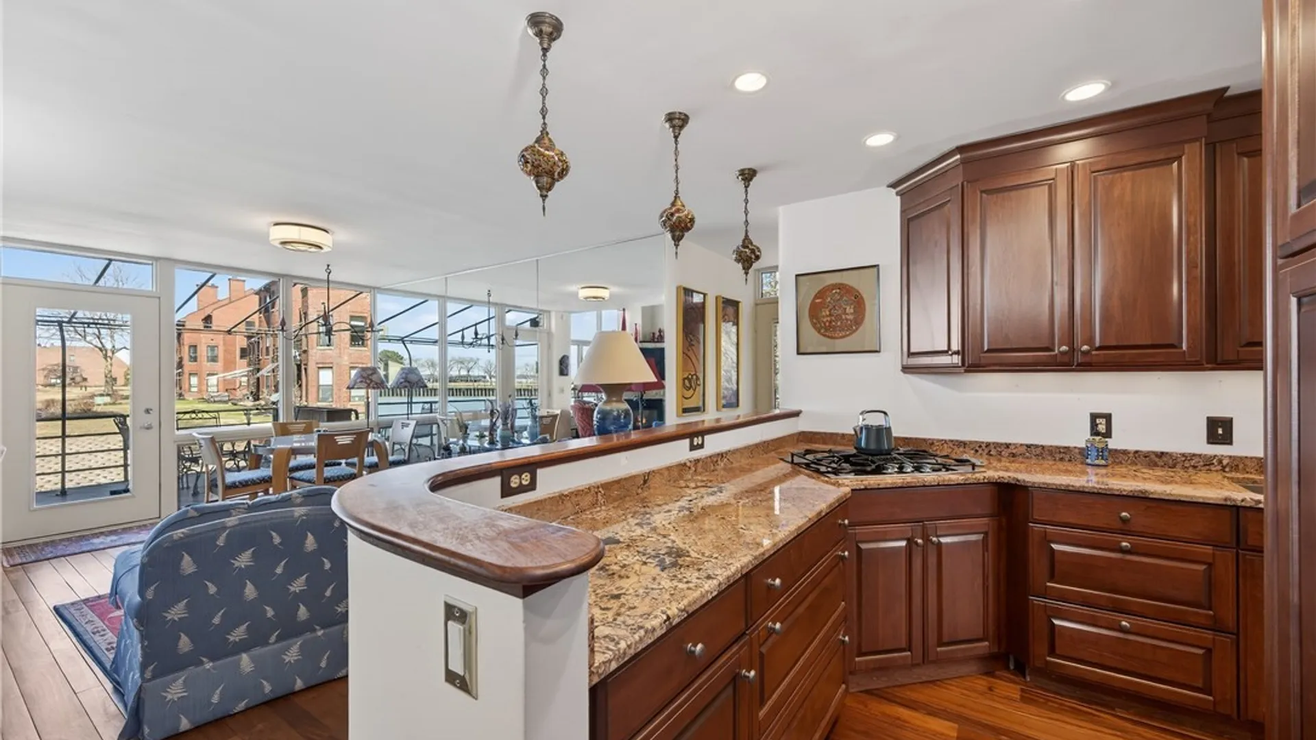 Property at 324 Rivermist Drive, Buffalo, NY 14202 12