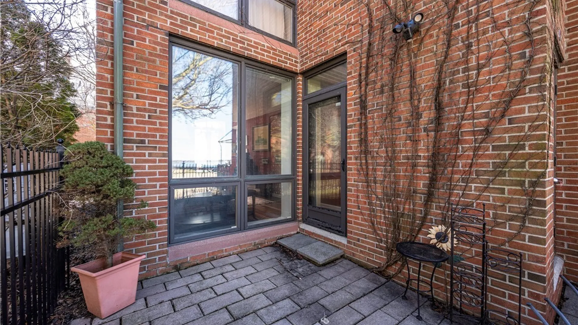 Property at 324 Rivermist Drive, Buffalo, NY 14202 19