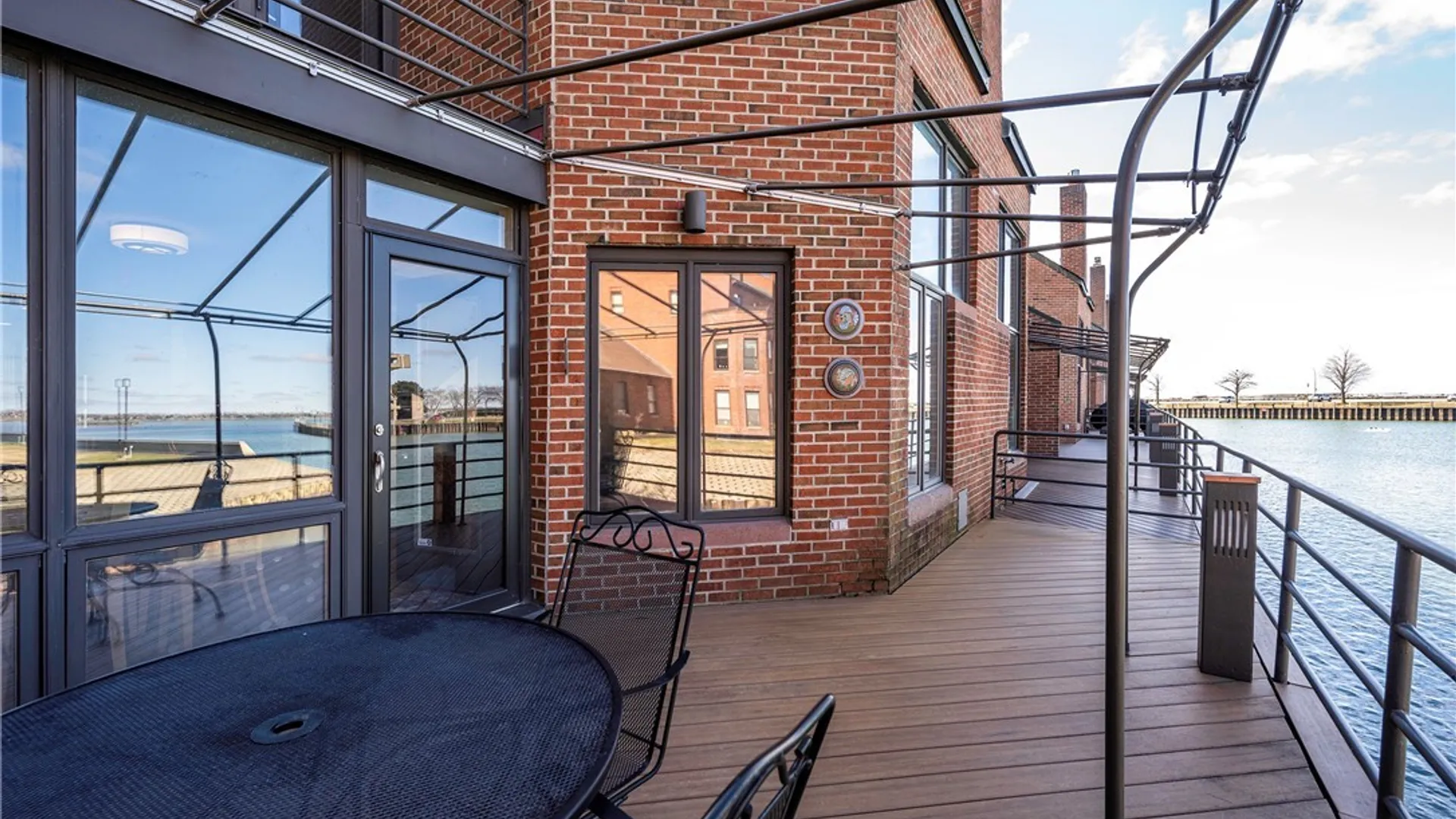 Property at 324 Rivermist Drive, Buffalo, NY 14202 21