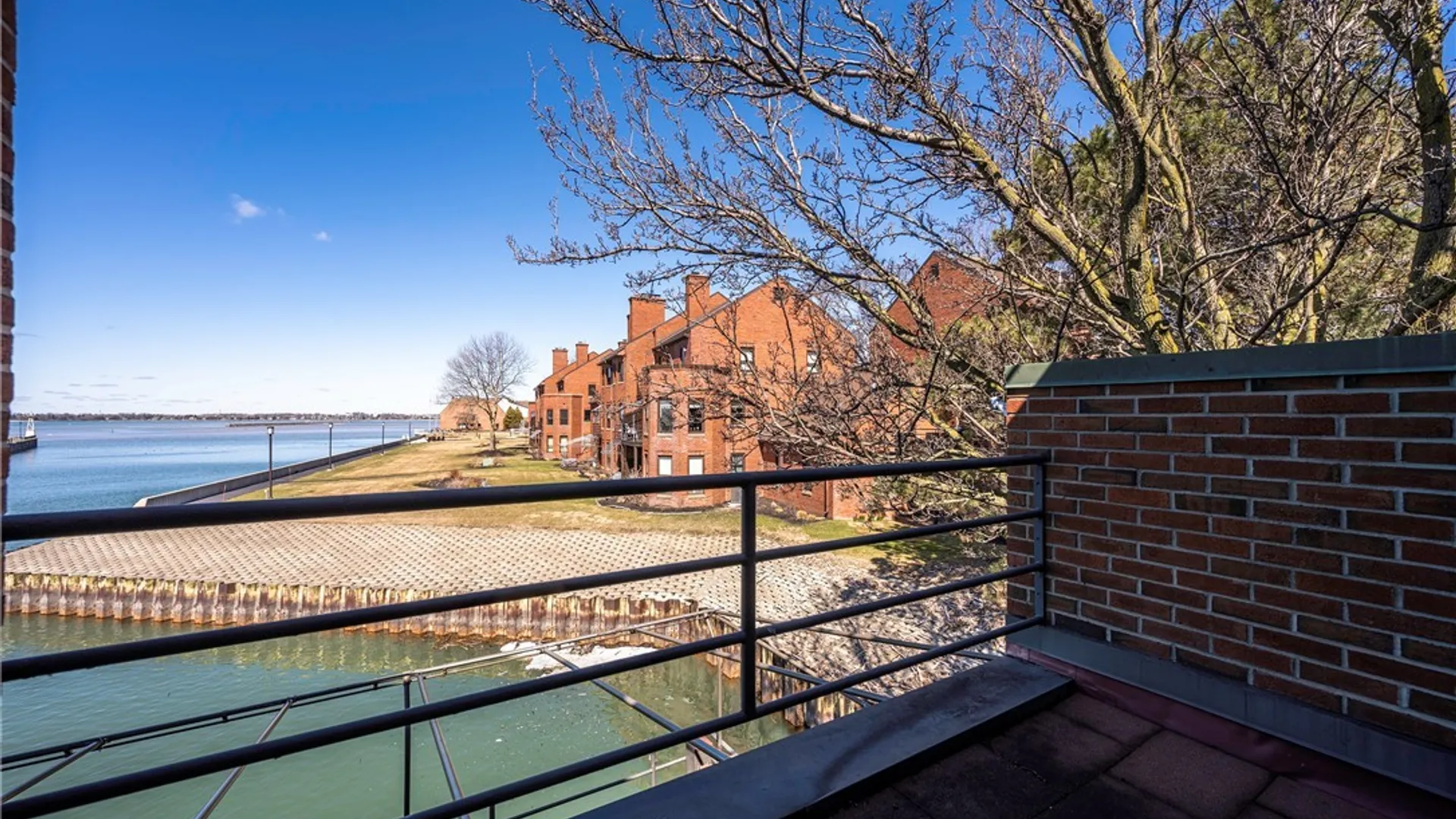 Property at 324 Rivermist Drive, Buffalo, NY 14202 33