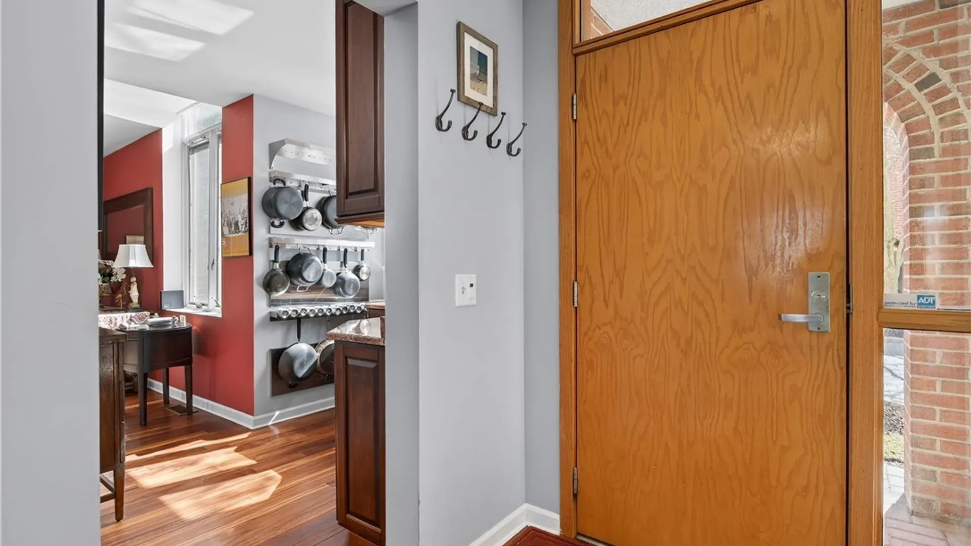 Property at 324 Rivermist Drive, Buffalo, NY 14202 5