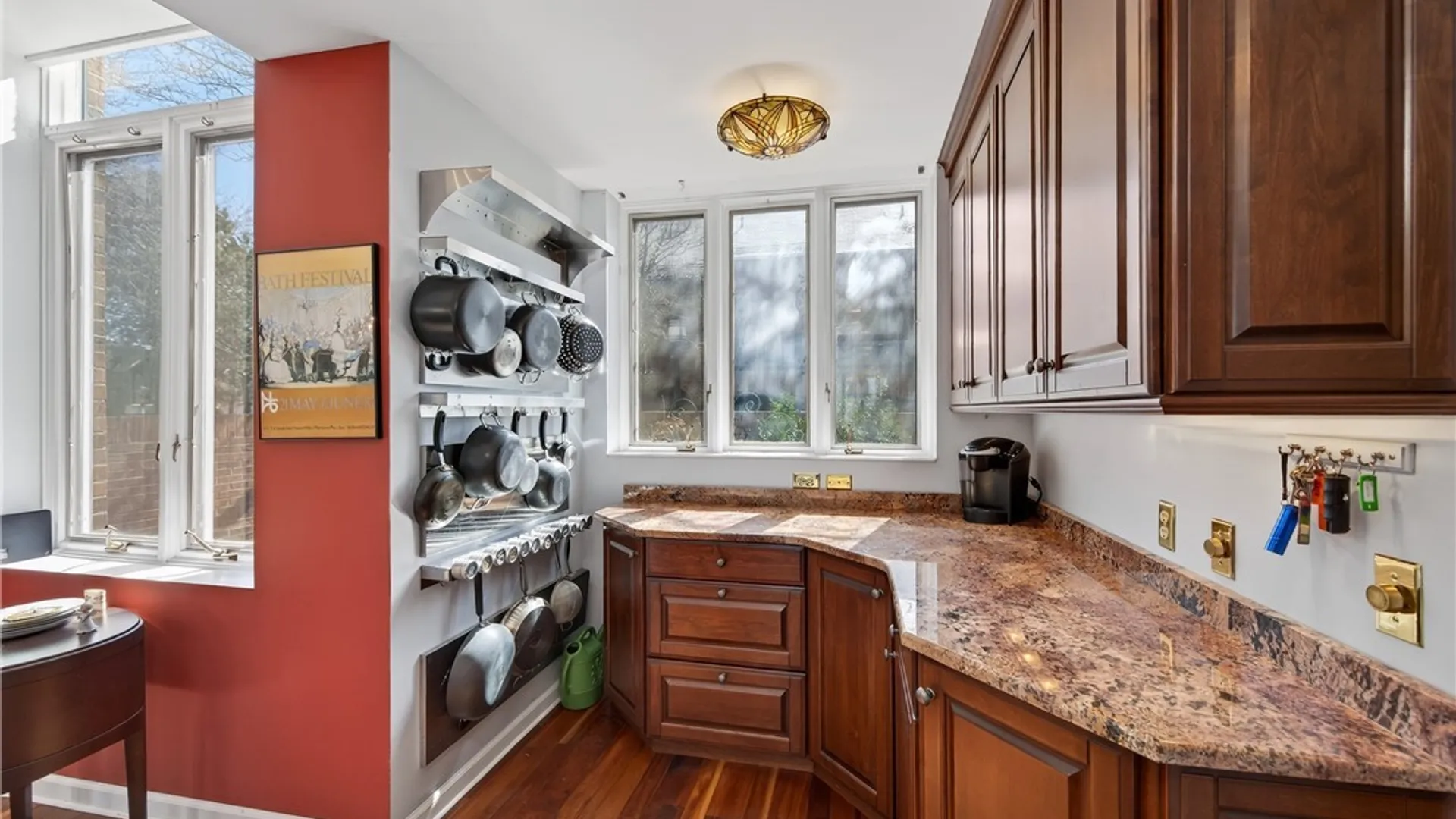 Property at 324 Rivermist Drive, Buffalo, NY 14202 6