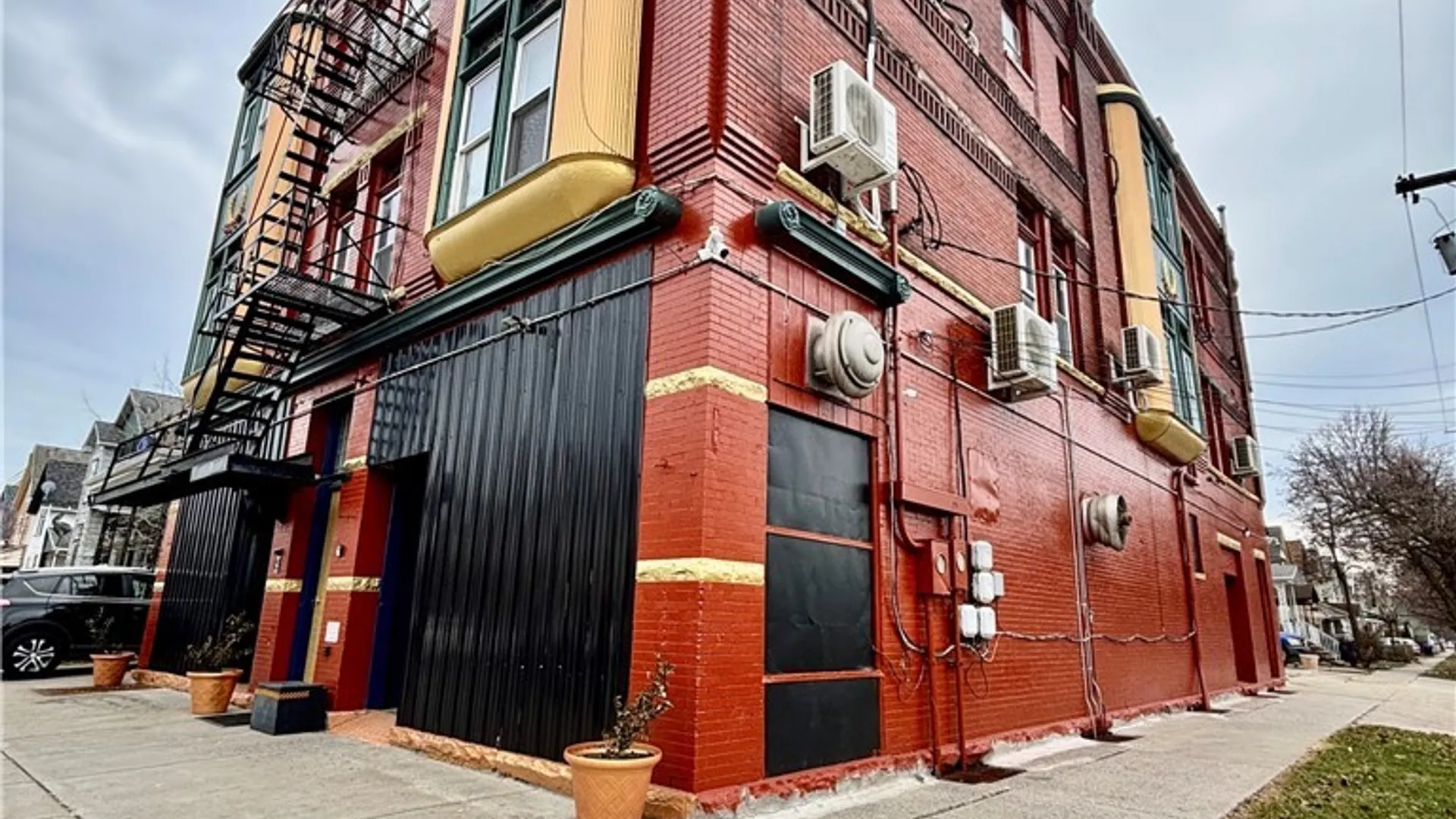 Property at 236 Massachusetts Avenue, Buffalo, NY 14213 2