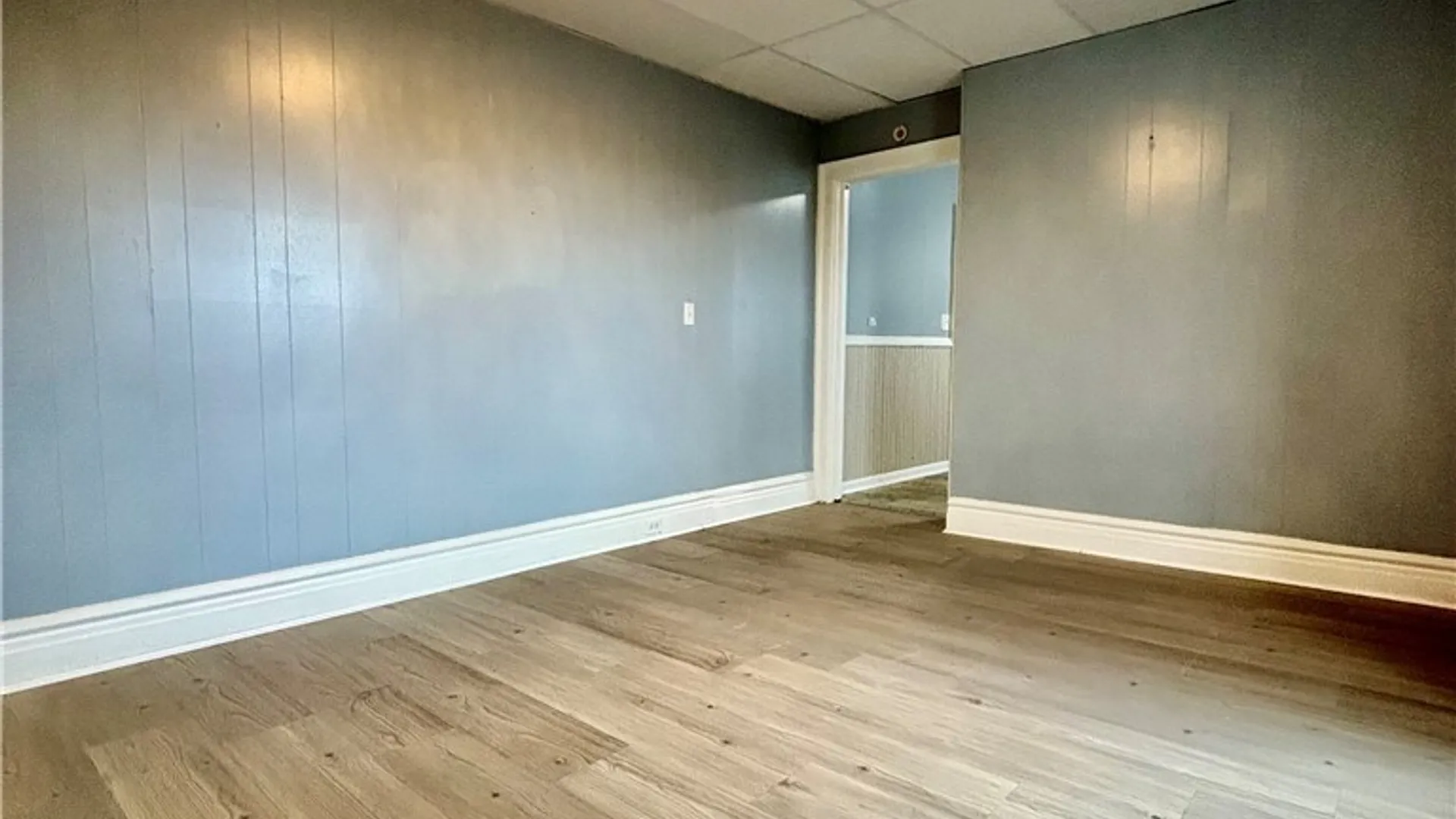 Property at 236 Massachusetts Avenue, Buffalo, NY 14213 9