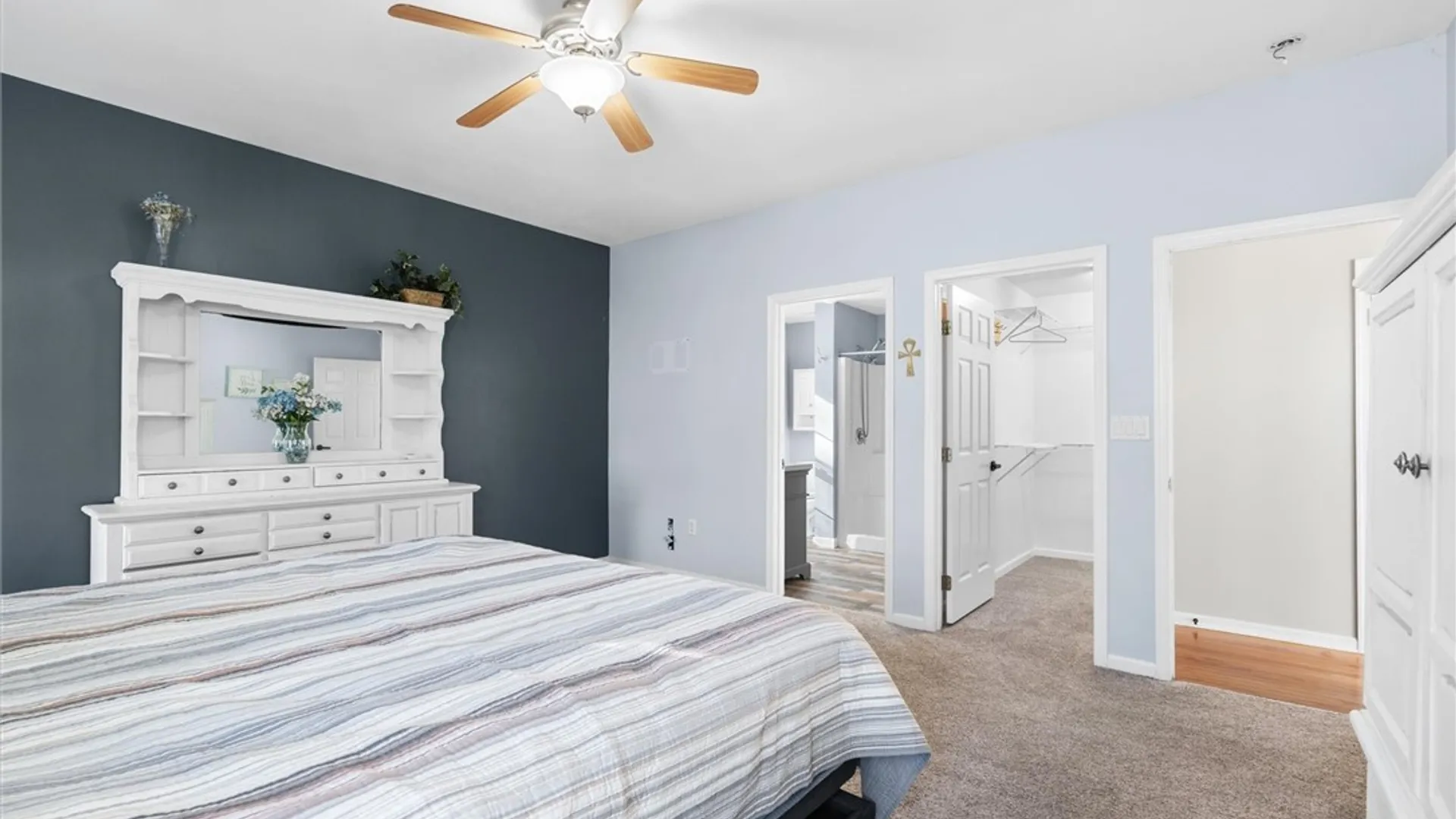 Property at 19 Cross Country Drive, Van Buren, NY 13027 14