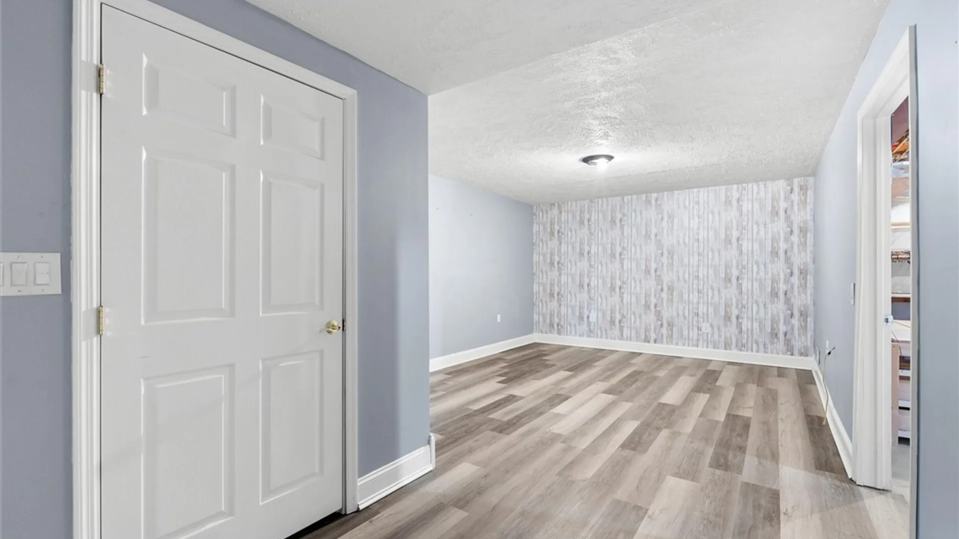 Property at 19 Cross Country Drive, Van Buren, NY 13027 25