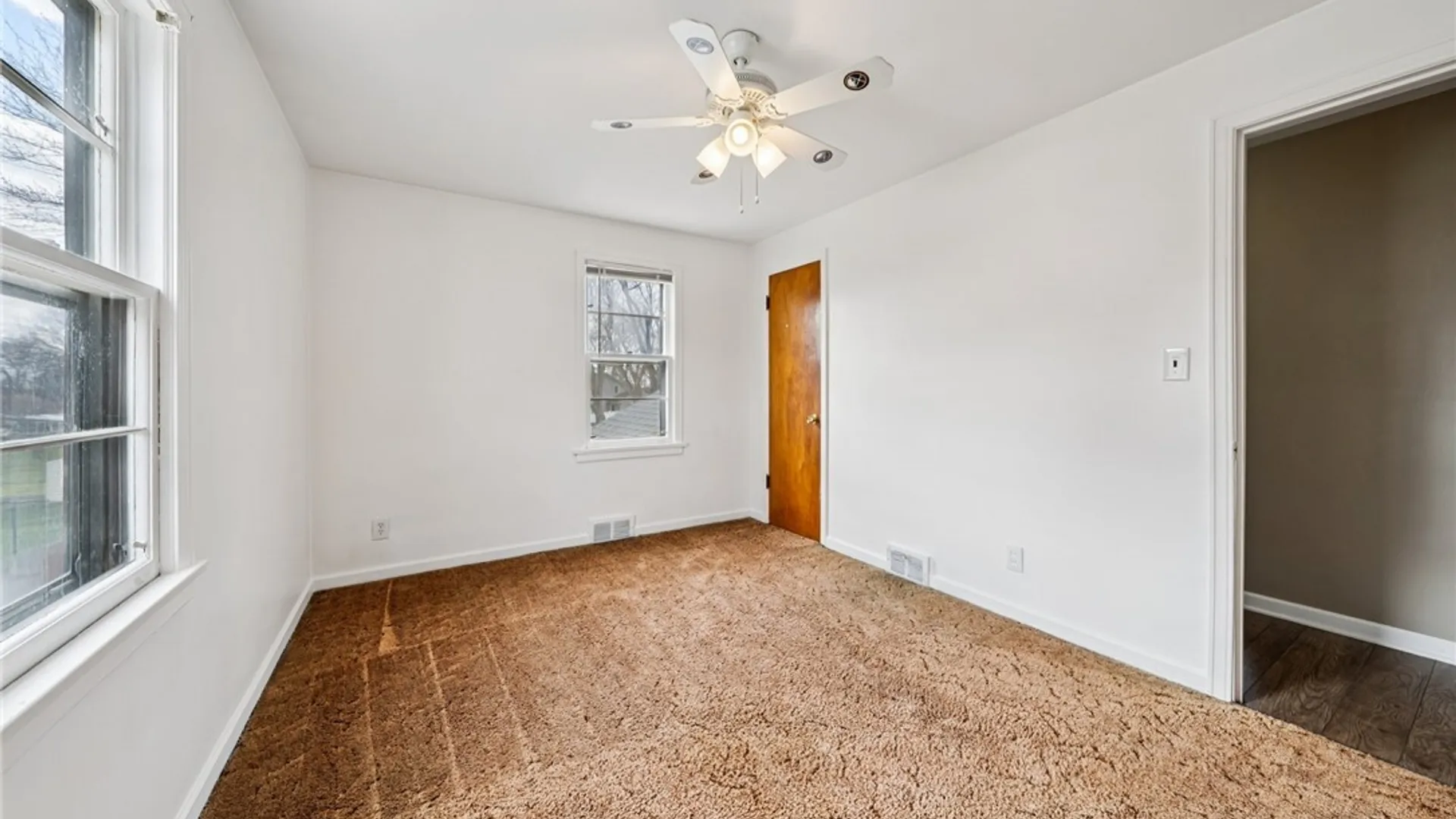 Property at 5380 Robert Avenue, Lewiston, NY 14092 20