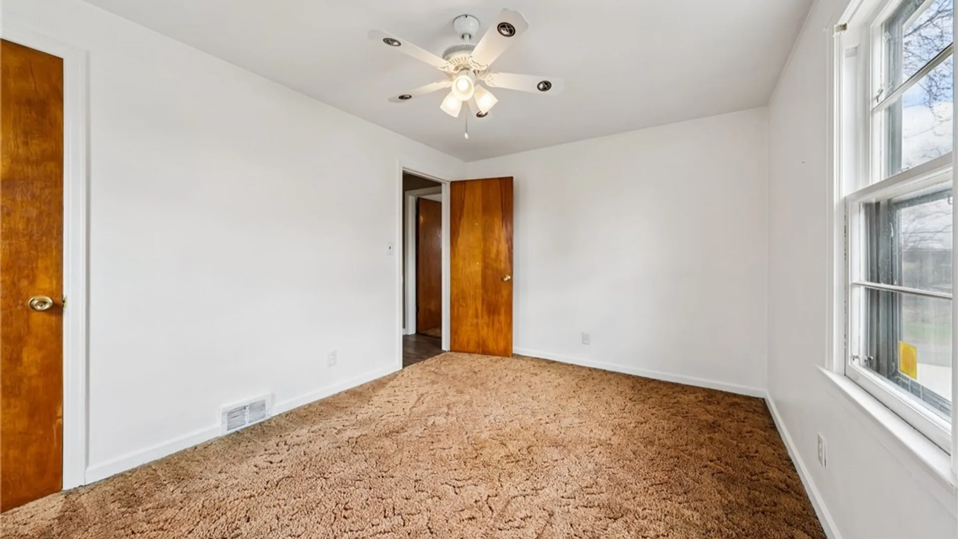 Property at 5380 Robert Avenue, Lewiston, NY 14092 21