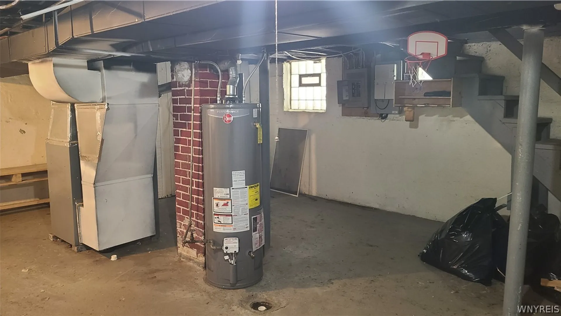 Property at 59 Aldrich Place, Buffalo, NY 14220 33