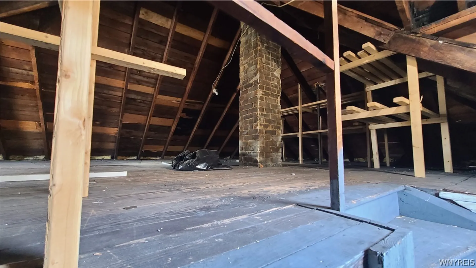 Property at 59 Aldrich Place, Buffalo, NY 14220 37