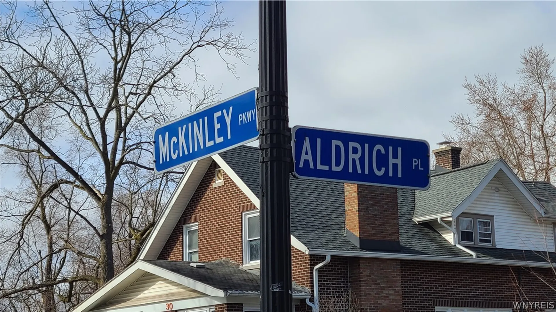 Property at 59 Aldrich Place, Buffalo, NY 14220 38