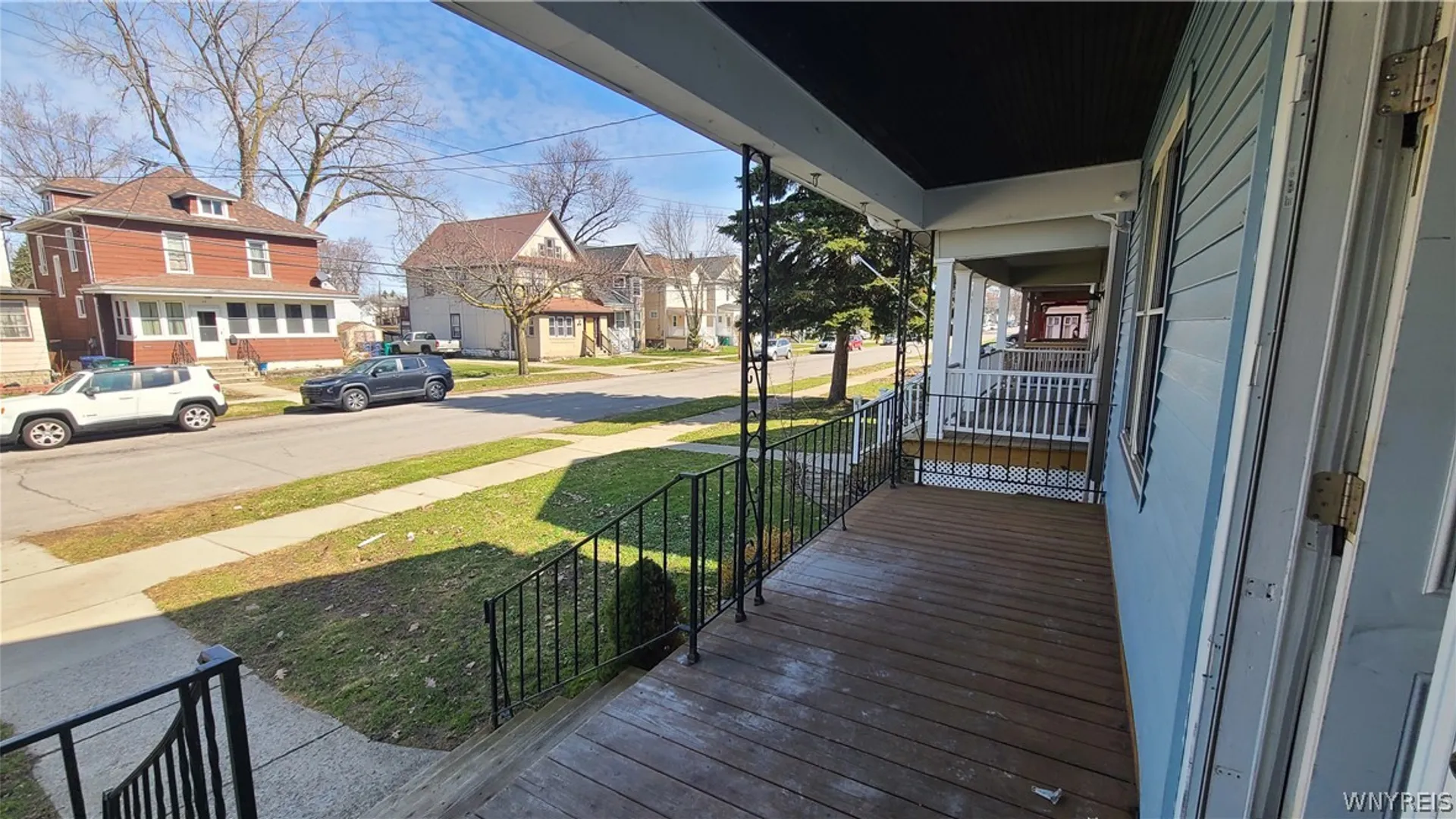 Property at 59 Aldrich Place, Buffalo, NY 14220 4