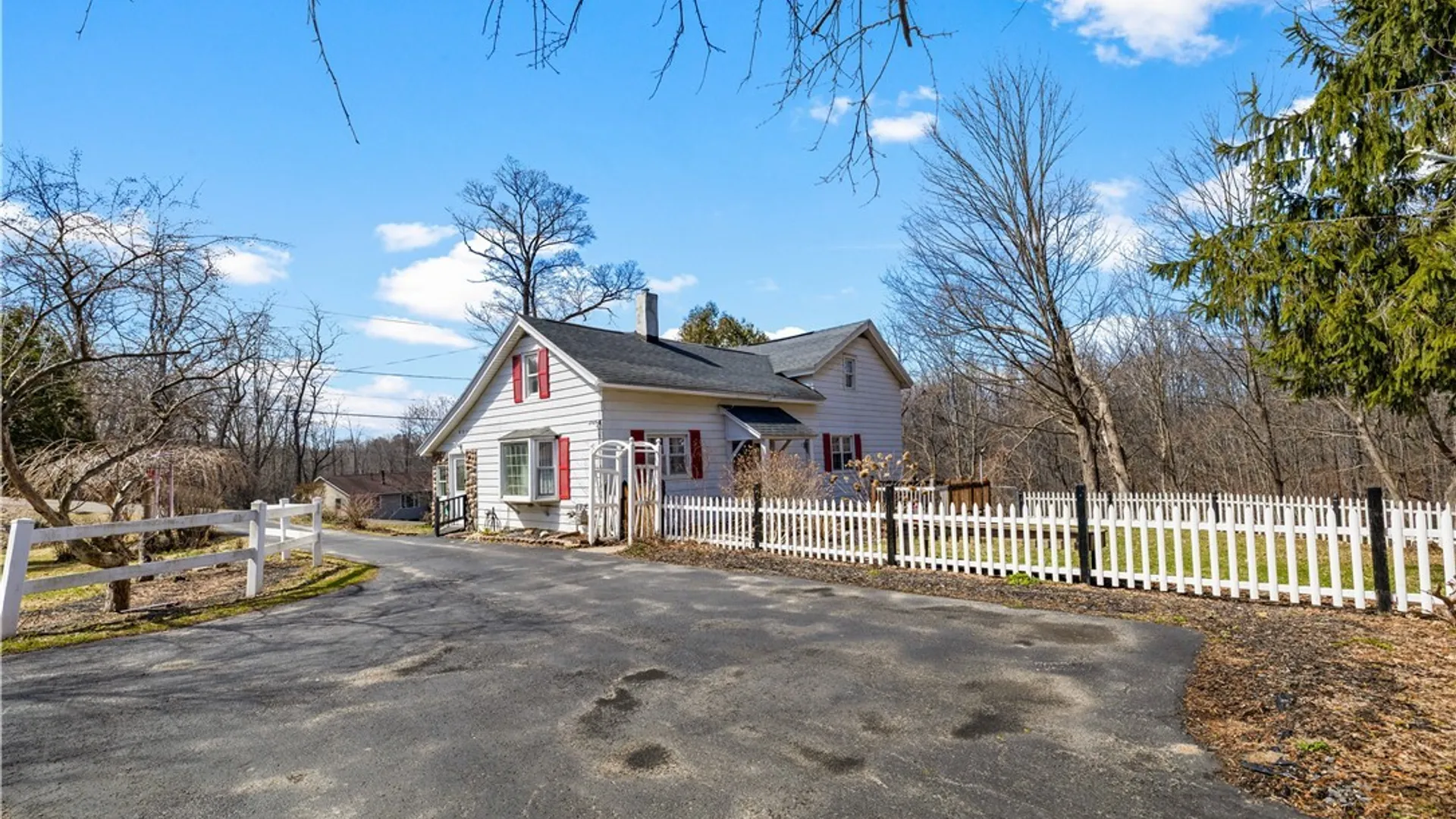 Property at 4450 Thieme Gulf Road, Westmoreland, NY 13476 3