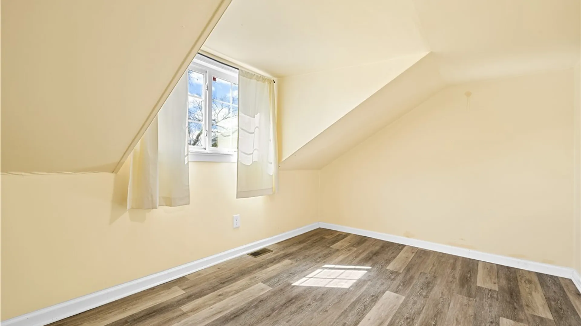 Property at 4450 Thieme Gulf Road, Westmoreland, NY 13476 30