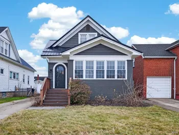 Property at 121 Ridgewood Road, Buffalo, NY 14220