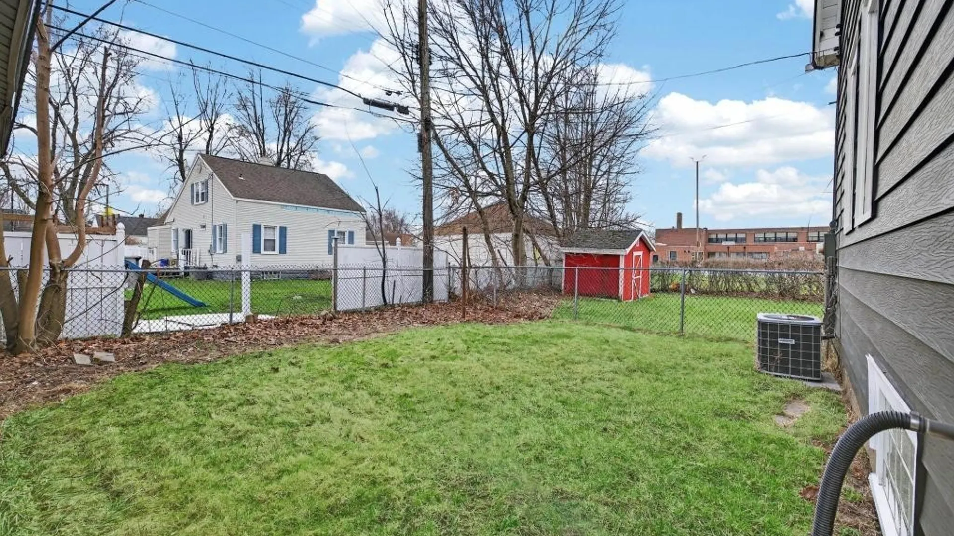 Property at 121 Ridgewood Road, Buffalo, NY 14220 24