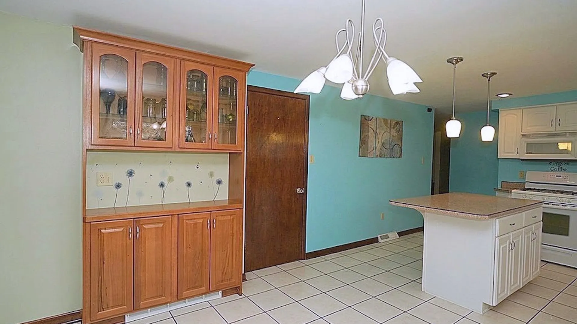 Property at 2974 Walck Drive, Wheatfield, NY 14120 12