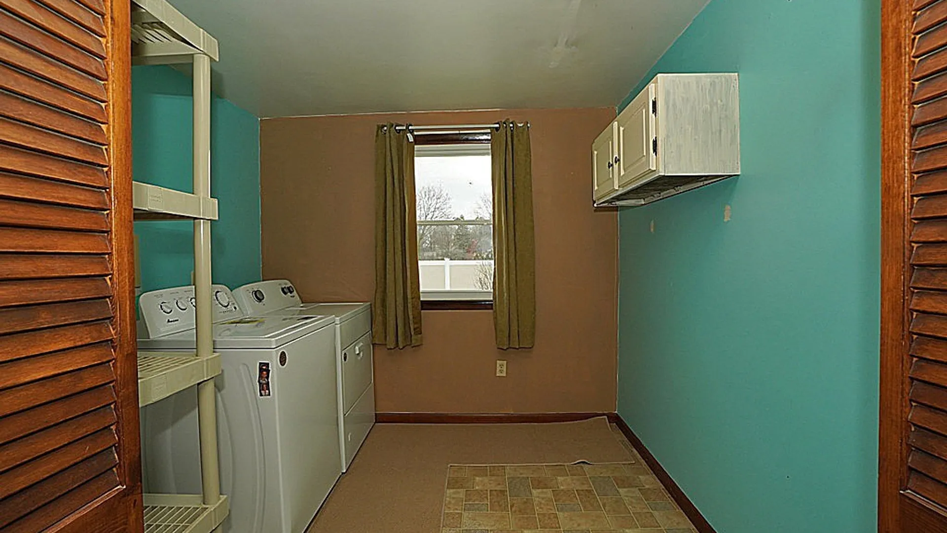 Property at 2974 Walck Drive, Wheatfield, NY 14120 15