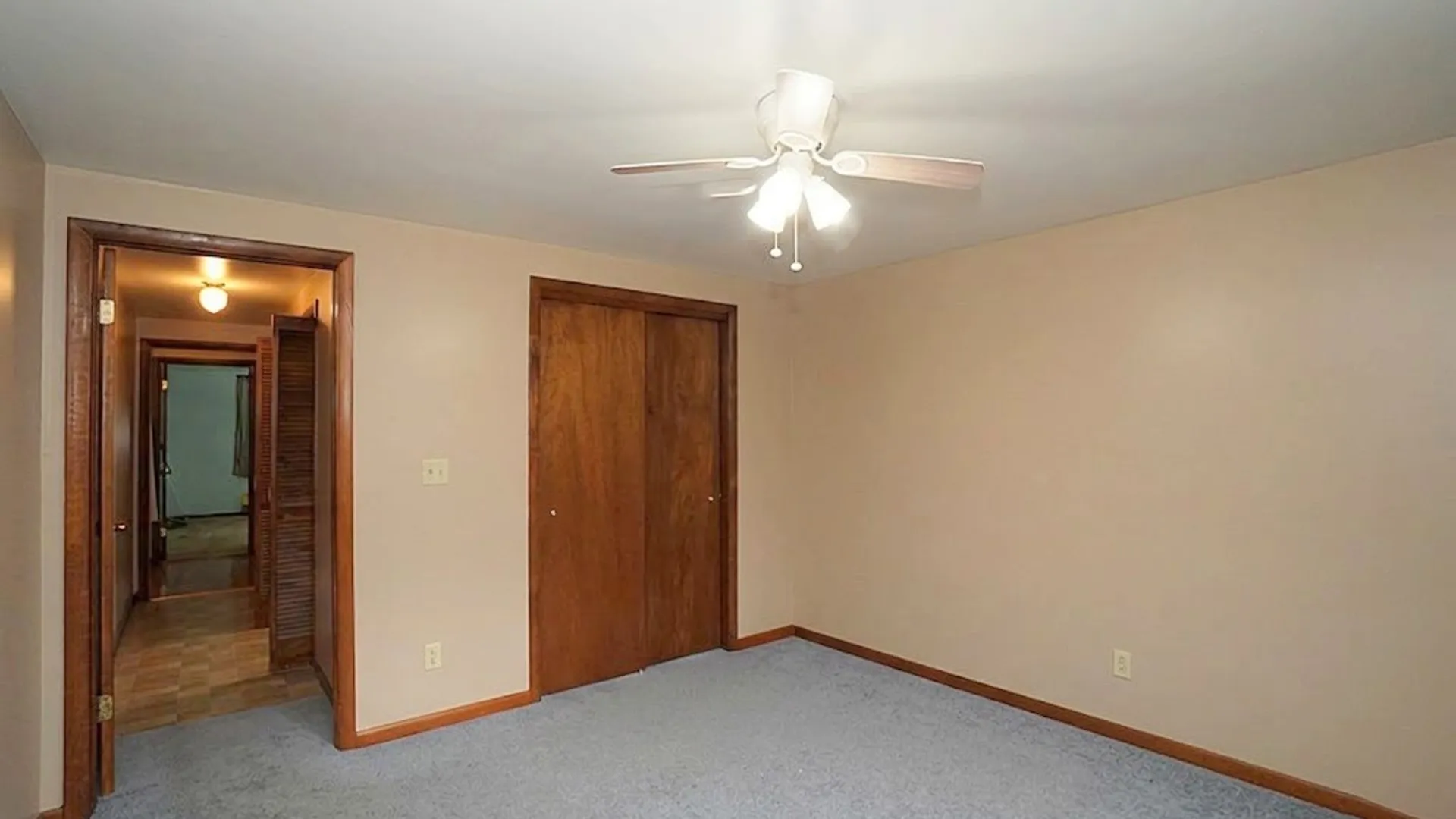 Property at 2974 Walck Drive, Wheatfield, NY 14120 18