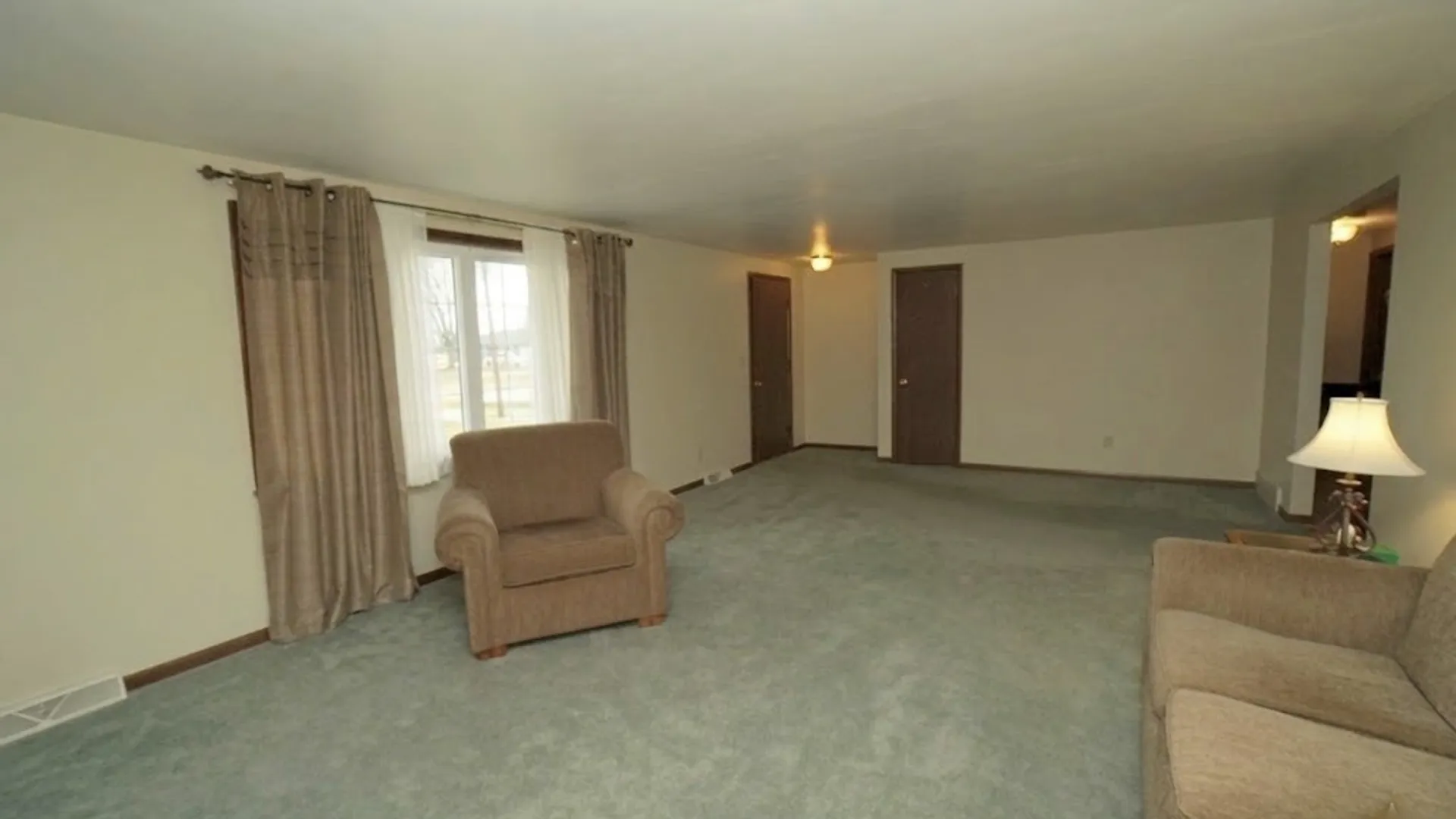 Property at 2974 Walck Drive, Wheatfield, NY 14120 6
