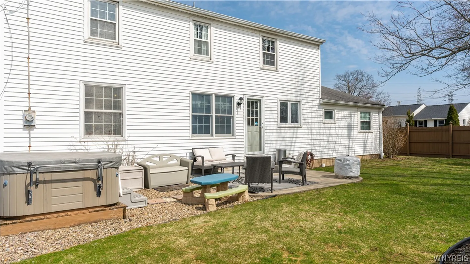 Property at 215 Millwood Drive, Tonawanda, NY 14150 31