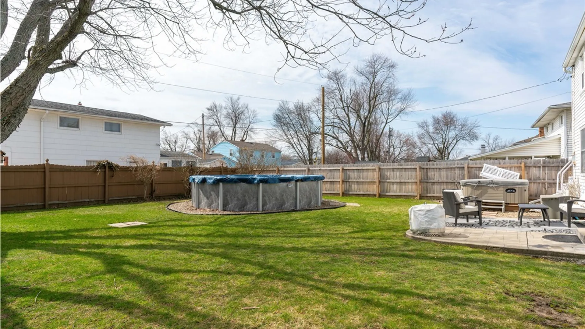 Property at 215 Millwood Drive, Tonawanda, NY 14150 32