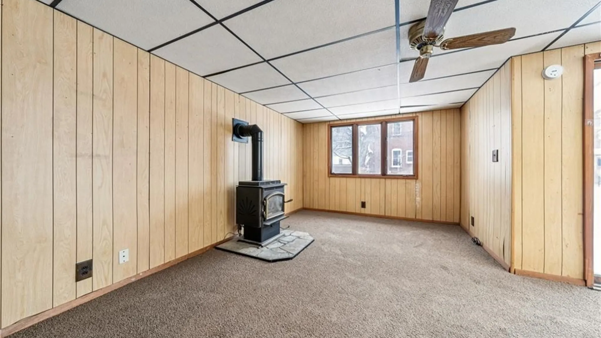 Property at 1455 Kenmore Avenue, Tonawanda, NY 14217 16