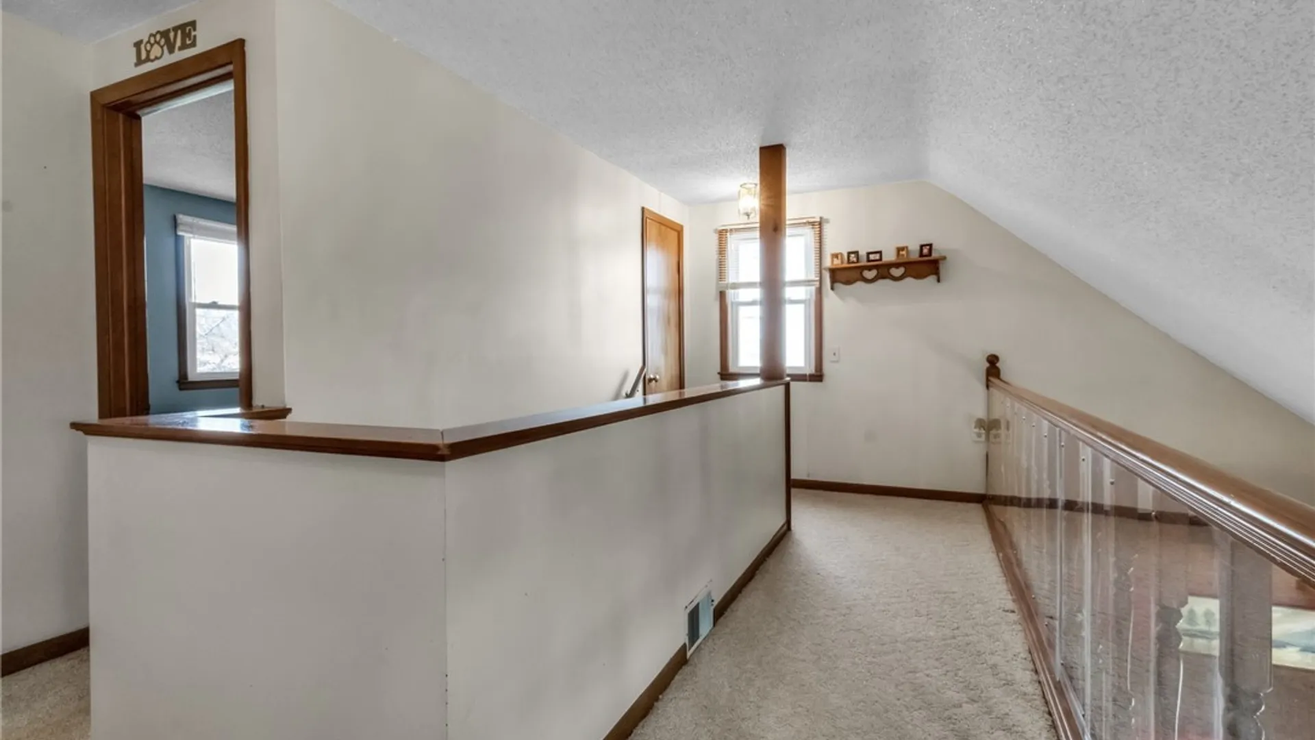 Property at 876 Pioneer Drive, North Tonawanda, NY 14120 34