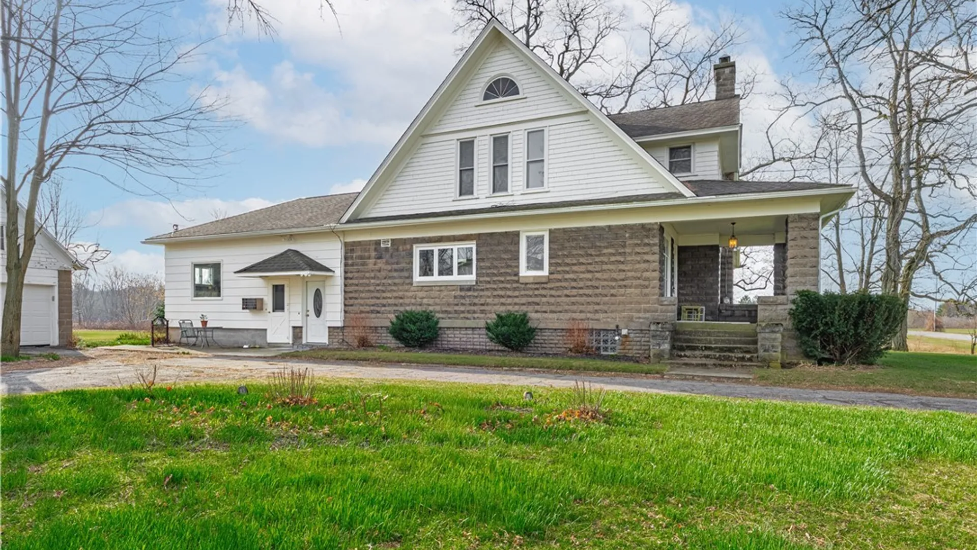 Property at 2459 McClew Road, Newfane, NY 14028 4