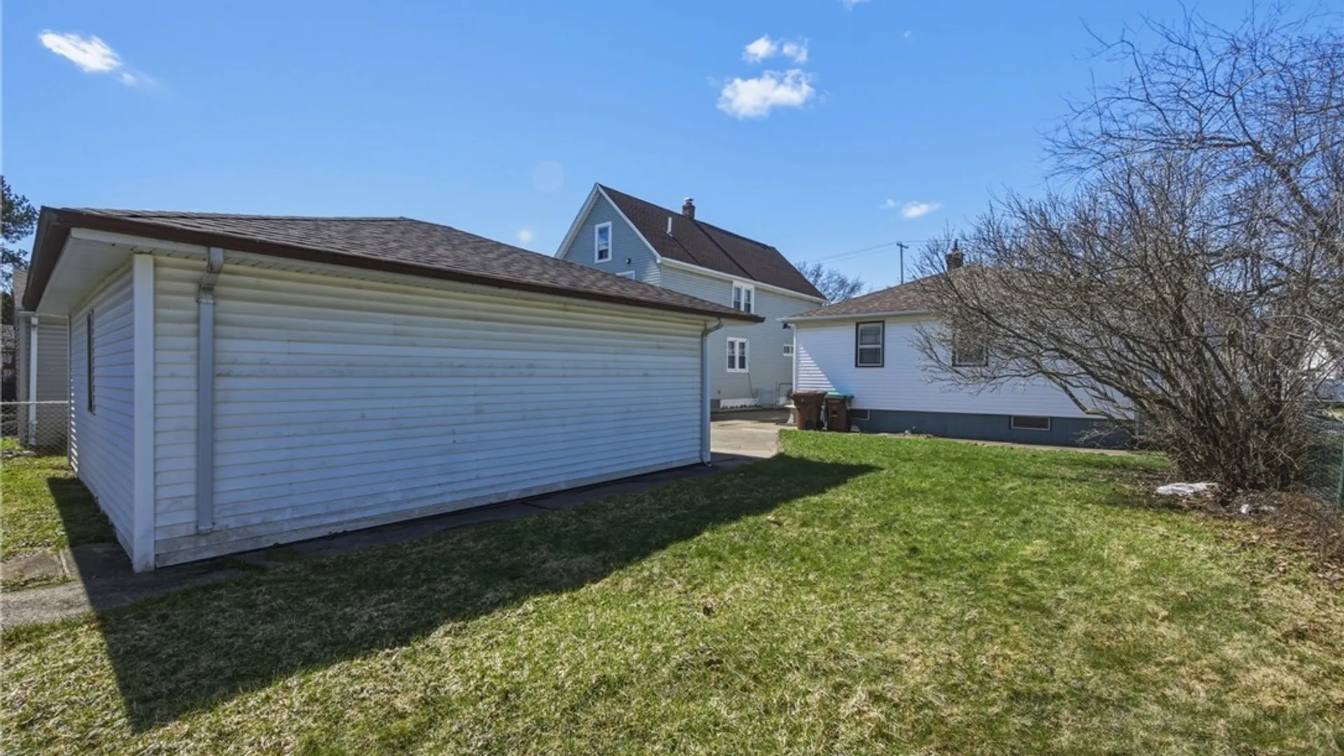 Property at 215 Halstead Avenue, Cheektowaga, NY 14212 21