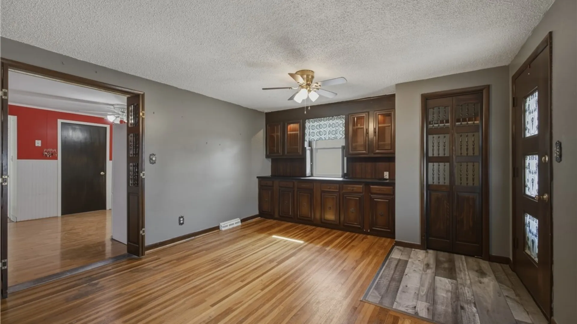 Property at 215 Halstead Avenue, Cheektowaga, NY 14212 6