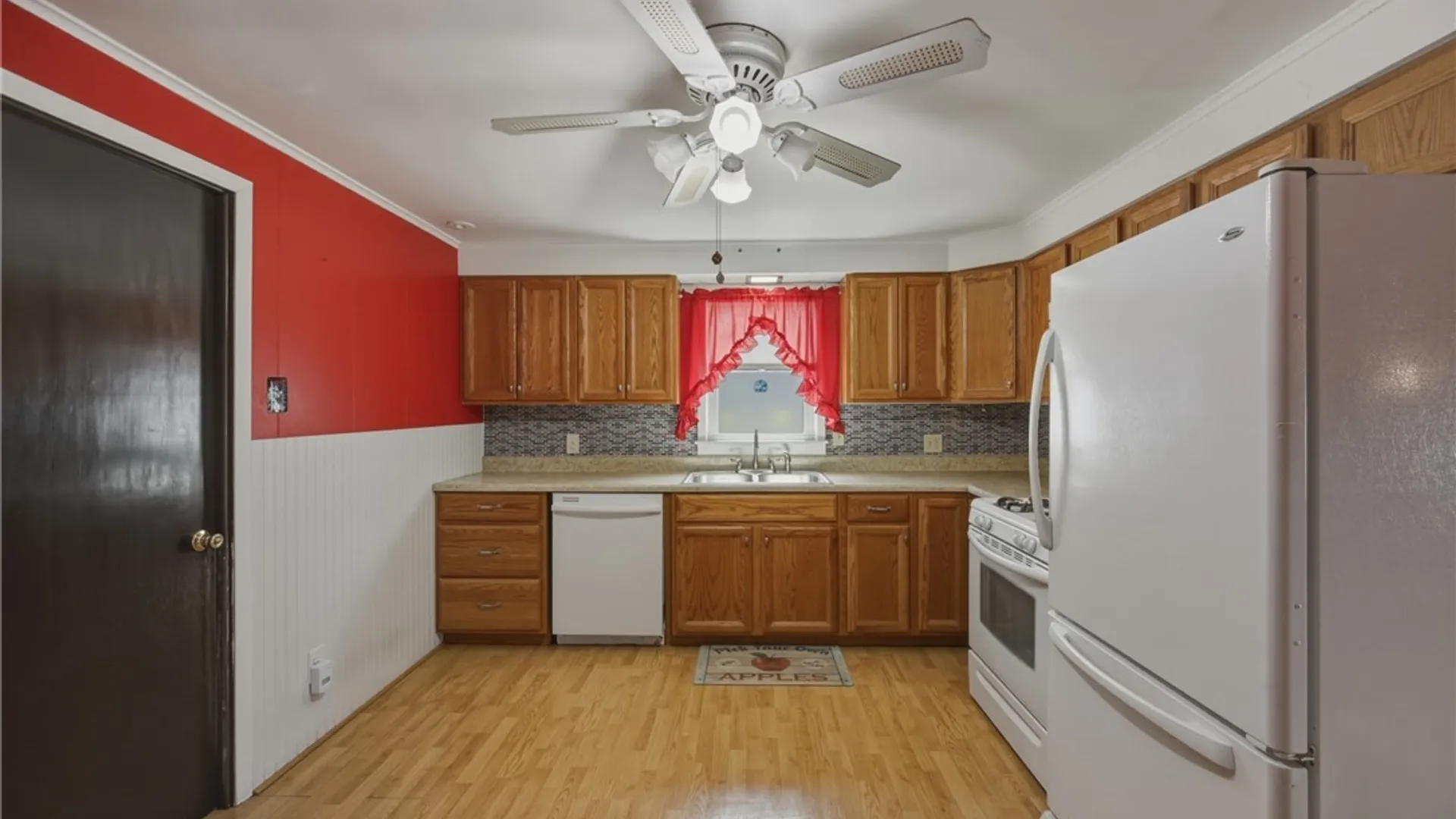 Property at 215 Halstead Avenue, Cheektowaga, NY 14212 8