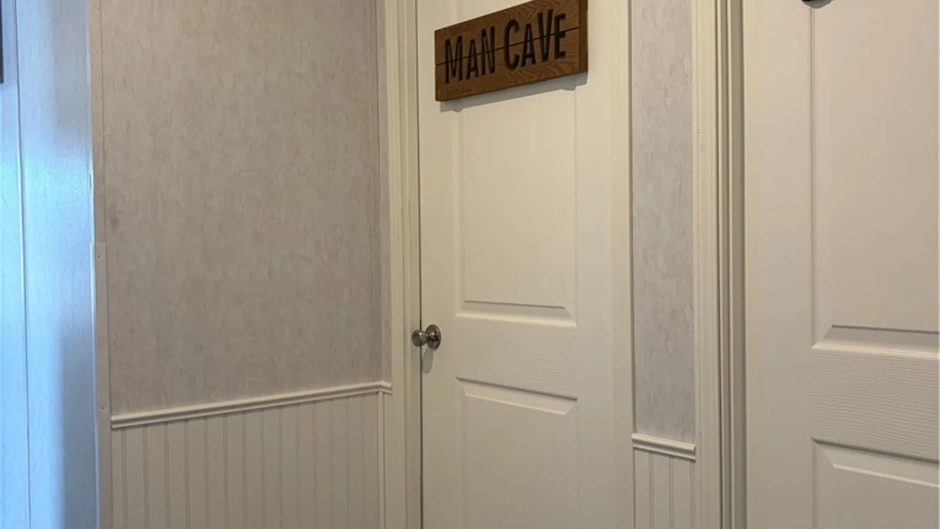 Property at 4314 Hurontario Parkway, Niagara, NY 14304 15