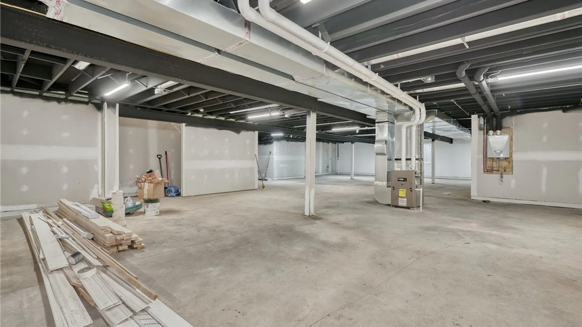 Property at 105 Yoruk Forest Lane, Rush, NY 14543 17