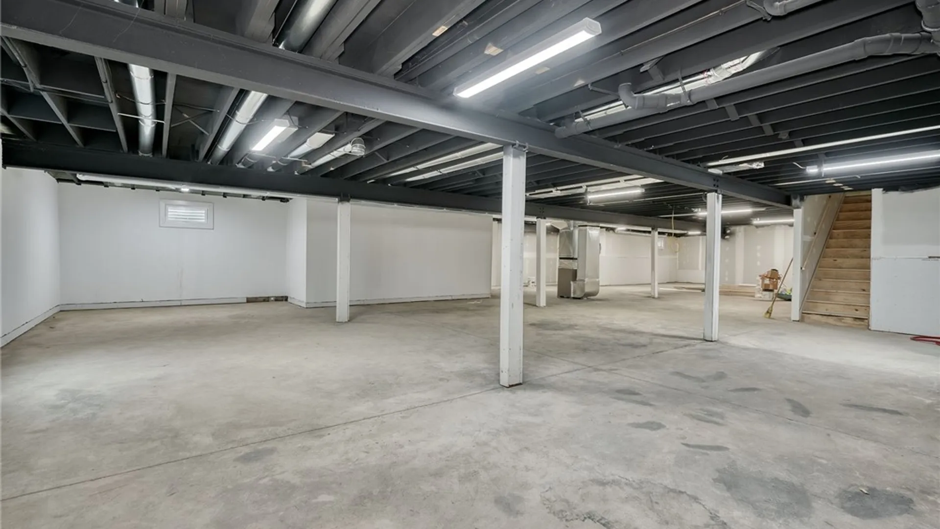 Property at 105 Yoruk Forest Lane, Rush, NY 14543 18