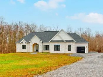 105 Yoruk Forest Lane, Rush, NY 14543